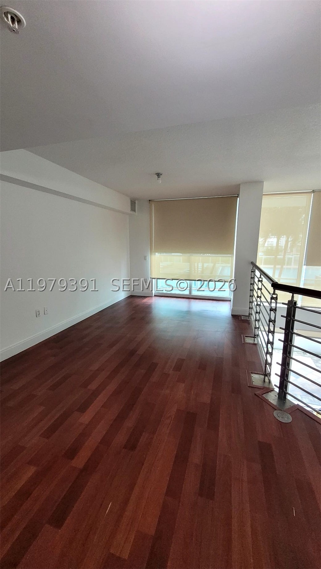 41 SE 5th St #709, Miami FL 33131