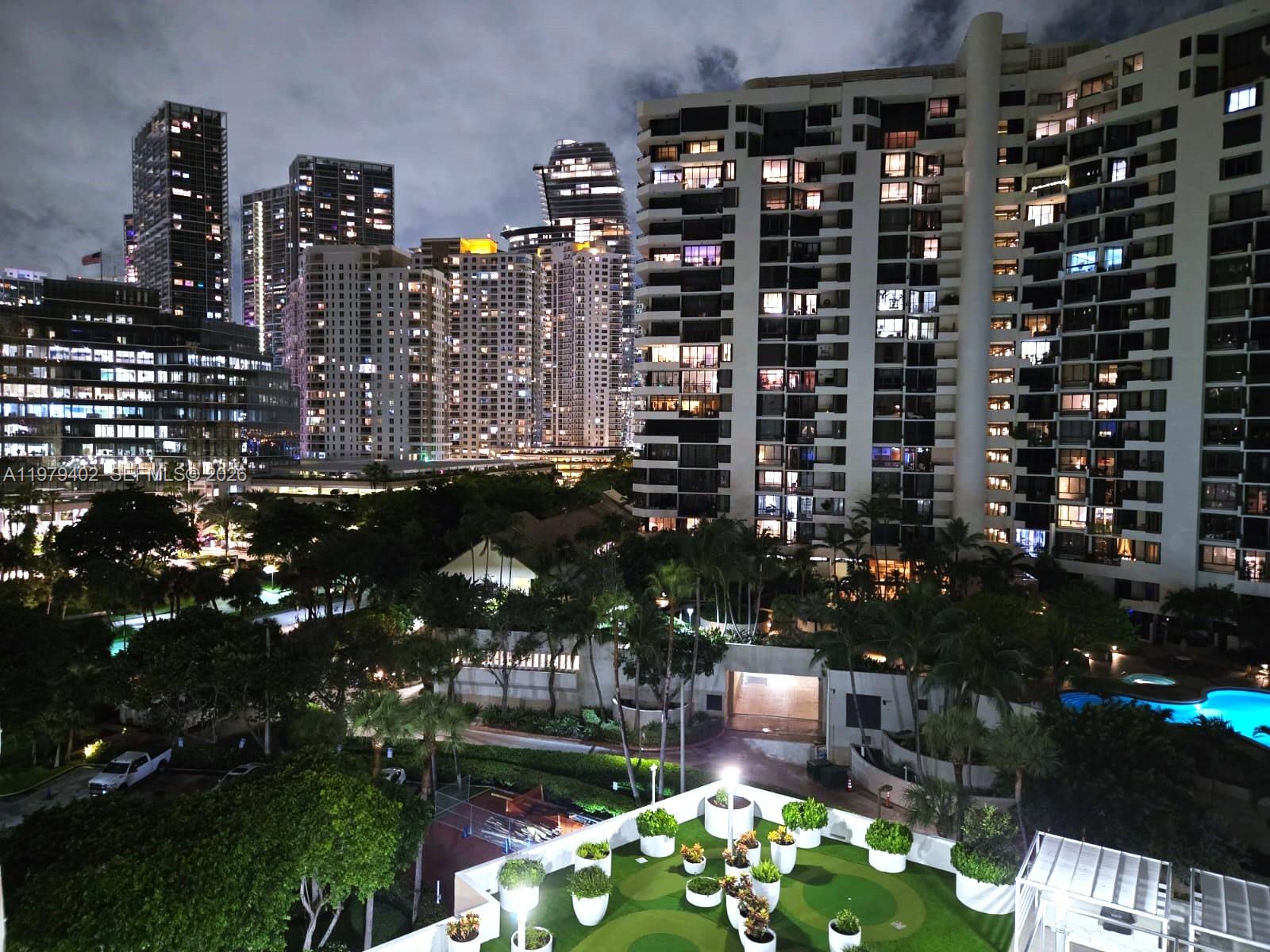 770 Claughton Island Dr #911, Miami FL 33131