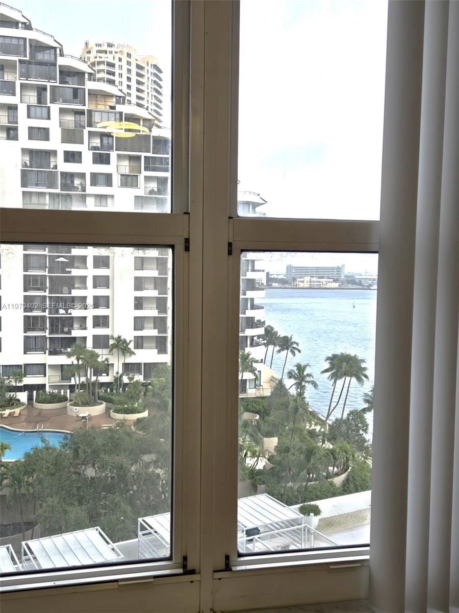 770 Claughton Island Dr #911, Miami FL 33131