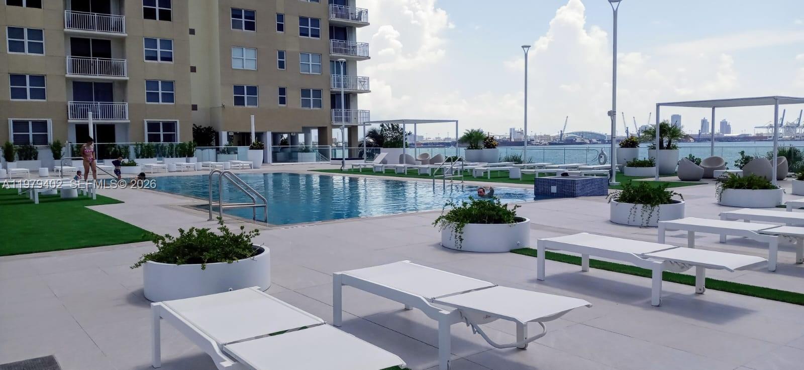 770 Claughton Island Dr #911, Miami FL 33131