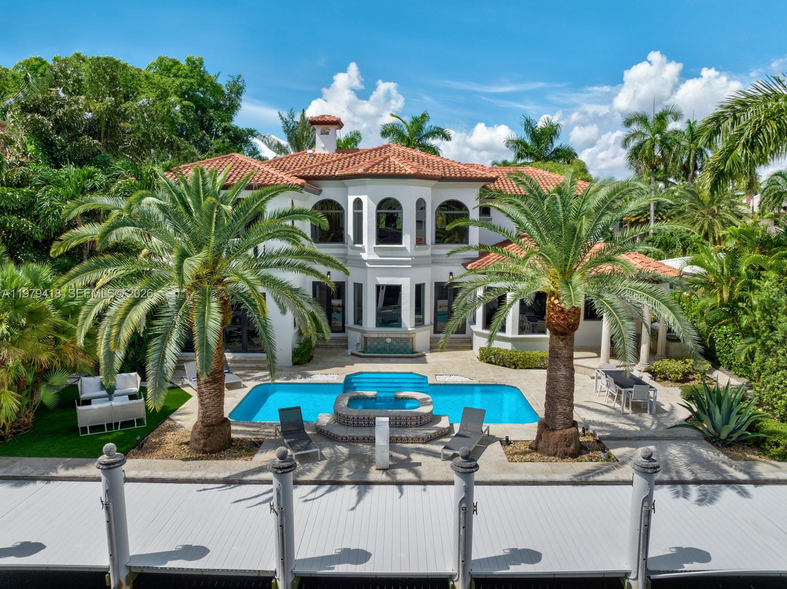 168 Fiesta Way, Fort Lauderdale FL 33301