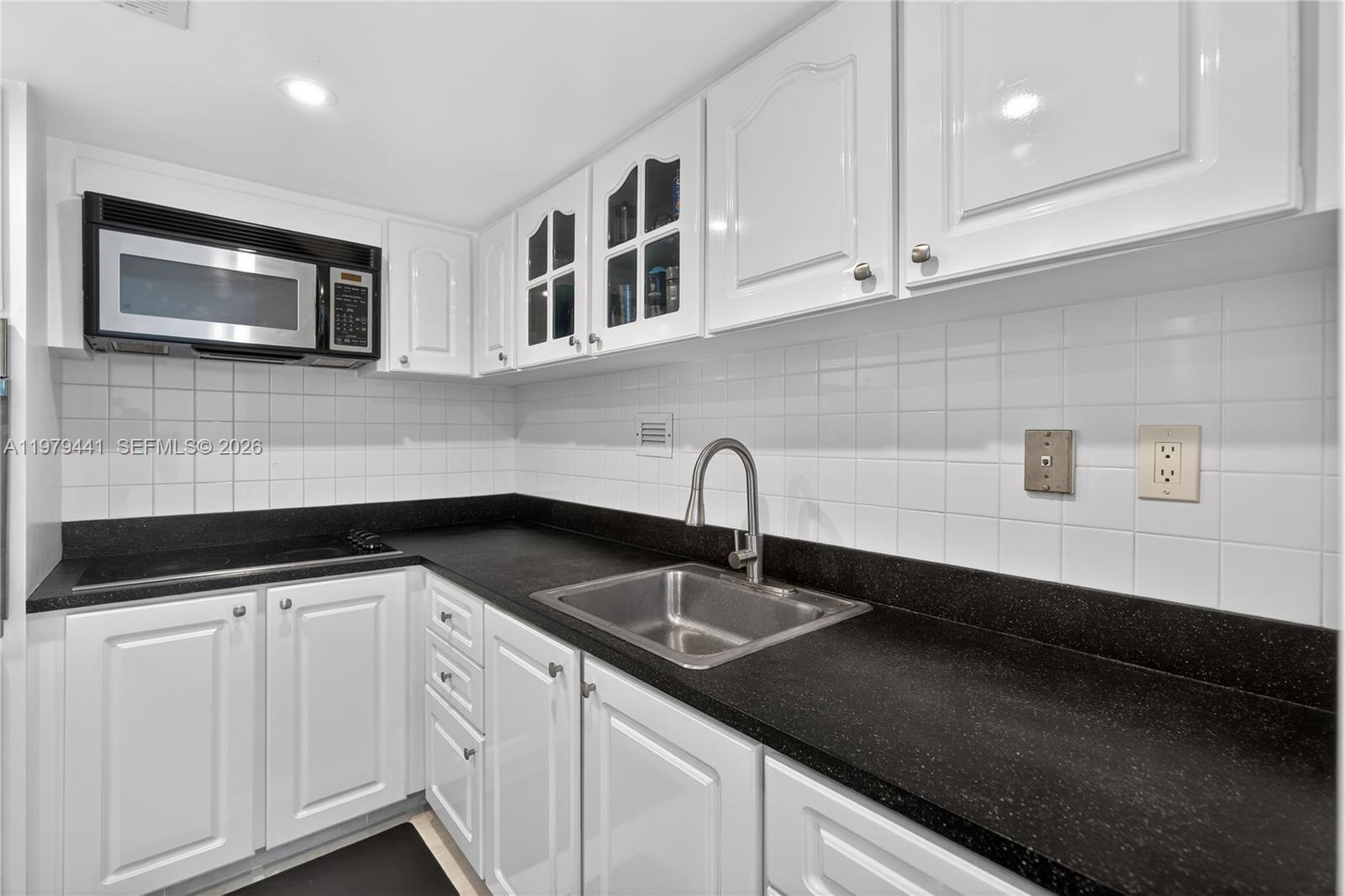 1000 West Ave #923, Miami Beach FL 33139