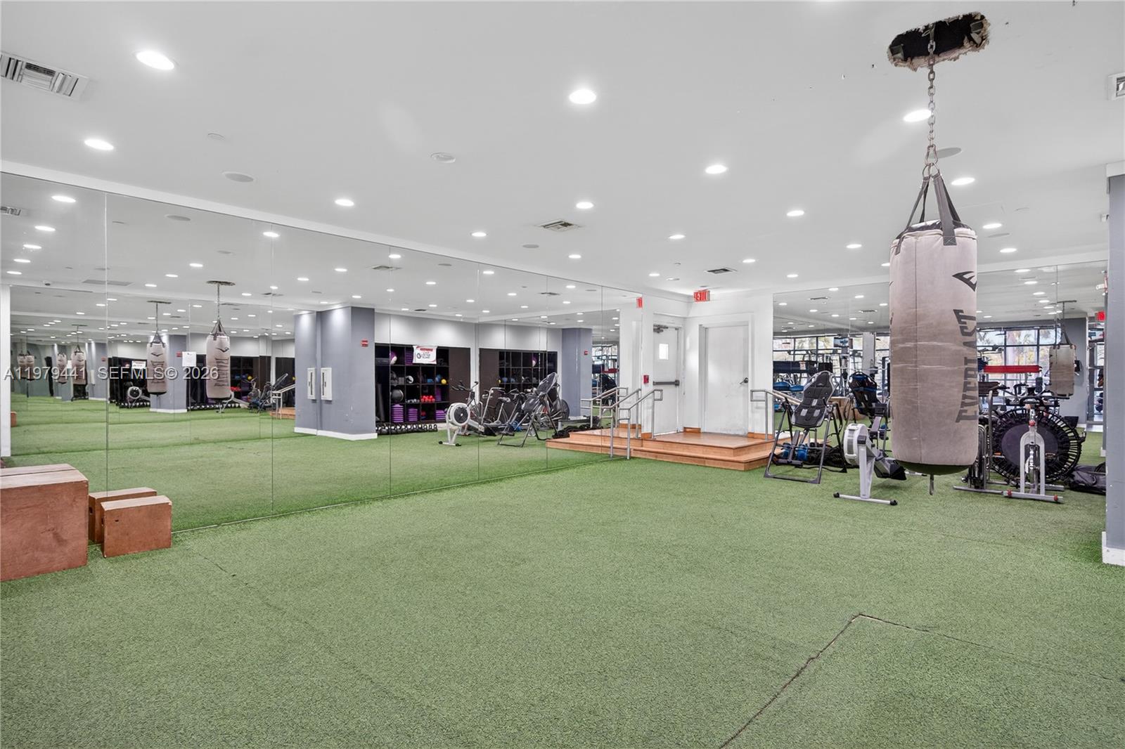 1000 West Ave #923, Miami Beach FL 33139