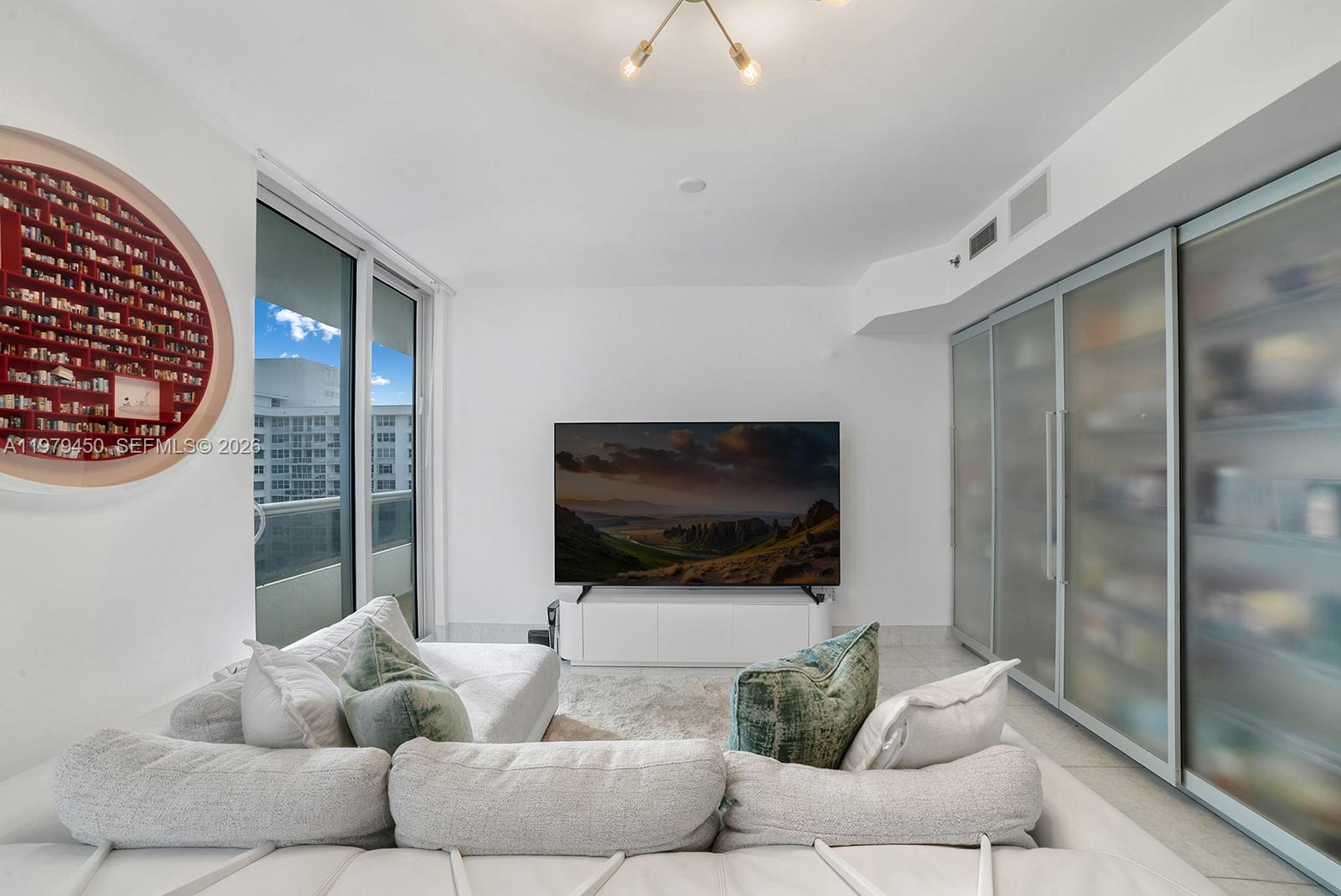 5801 Collins Ave #1200, Miami Beach FL 33140