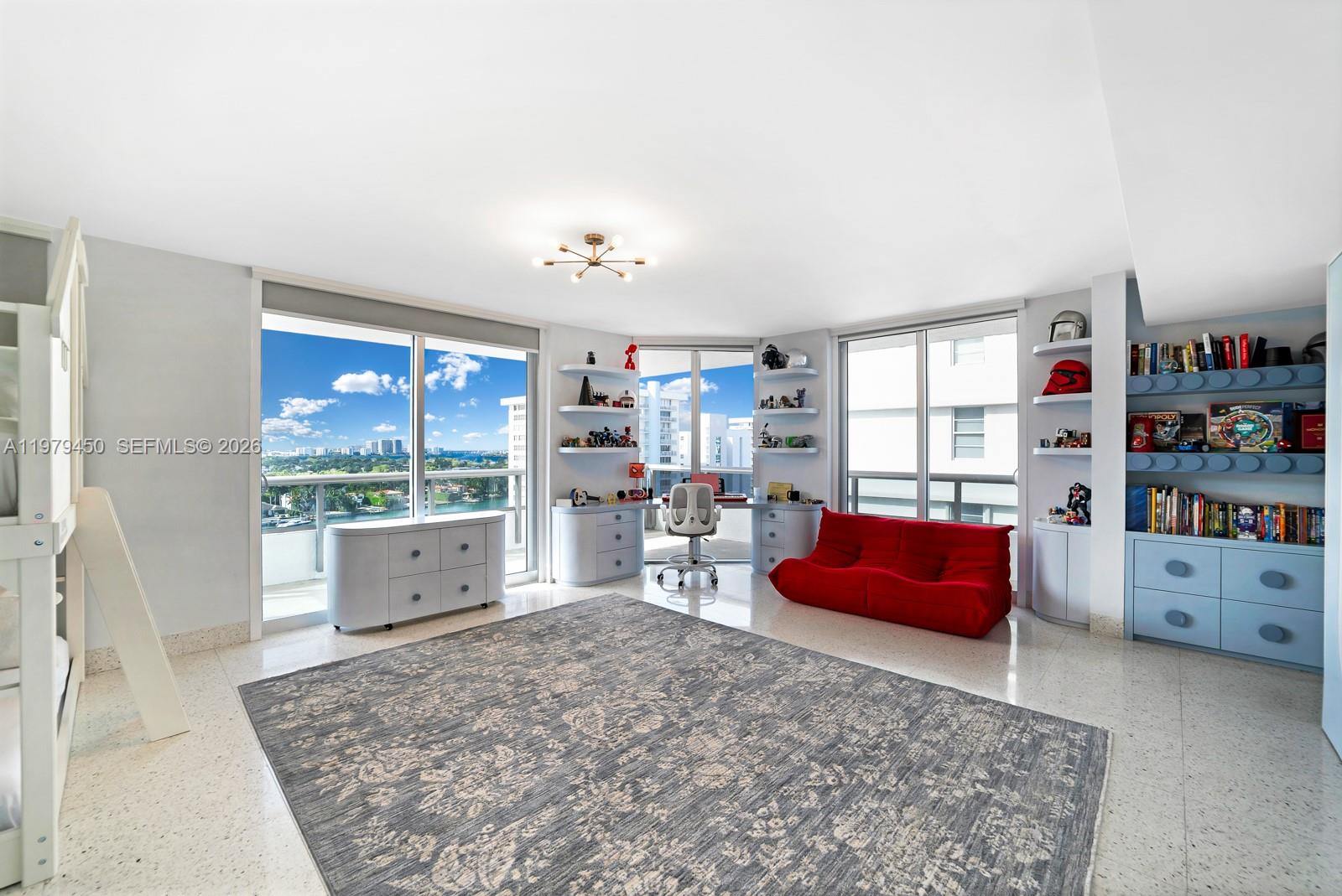 5801 Collins Ave #1200, Miami Beach FL 33140