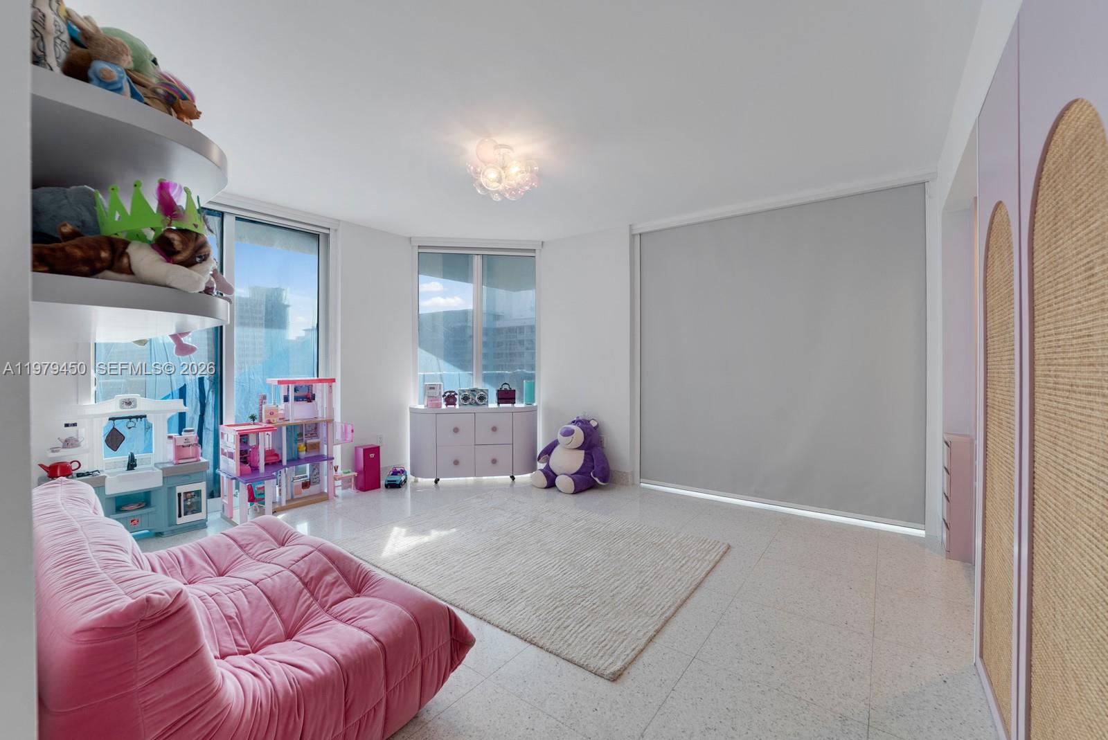 5801 Collins Ave #1200, Miami Beach FL 33140