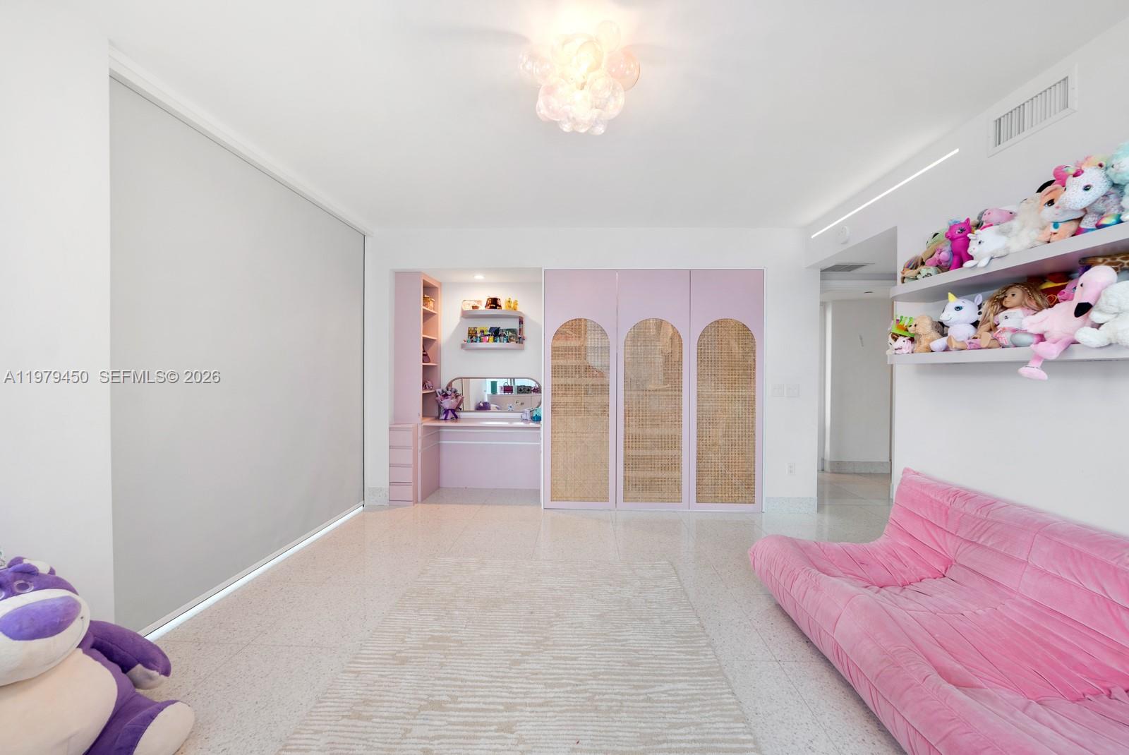 5801 Collins Ave #1200, Miami Beach FL 33140