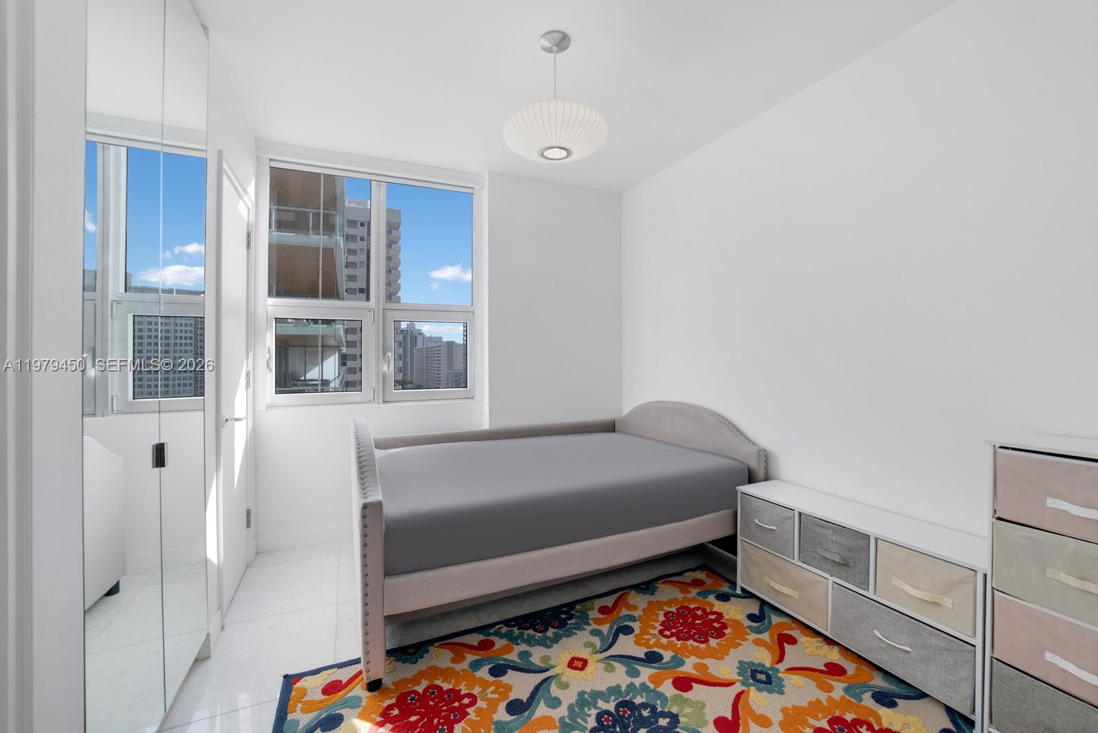 5801 Collins Ave #1200, Miami Beach FL 33140