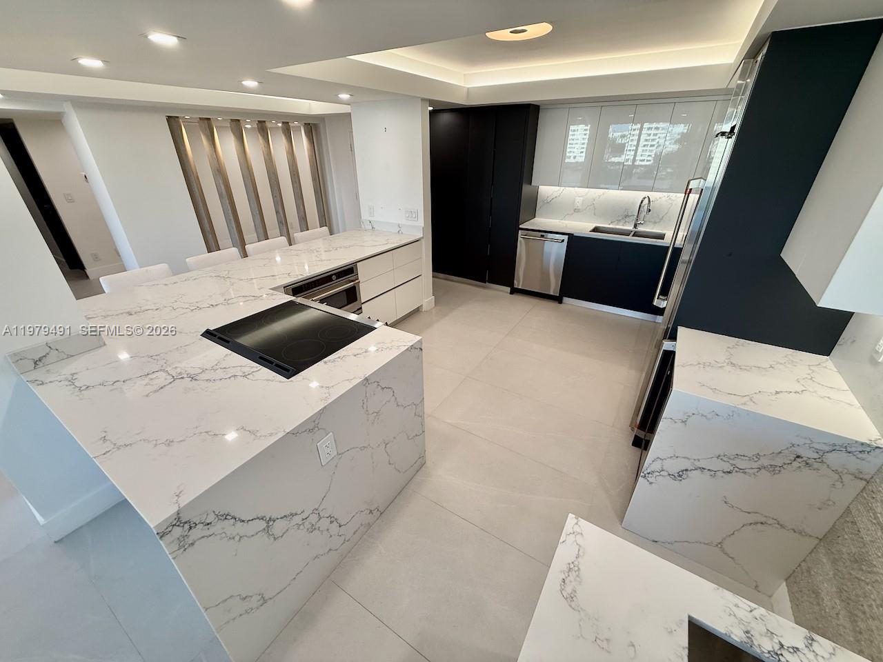 900 Bay Dr #524, Miami Beach FL 33141