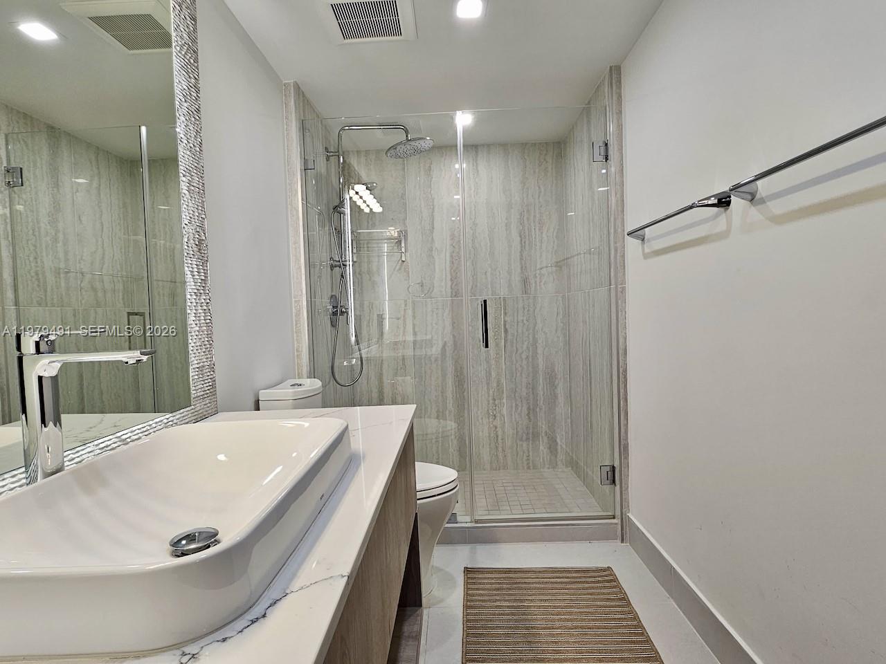 900 Bay Dr #524, Miami Beach FL 33141