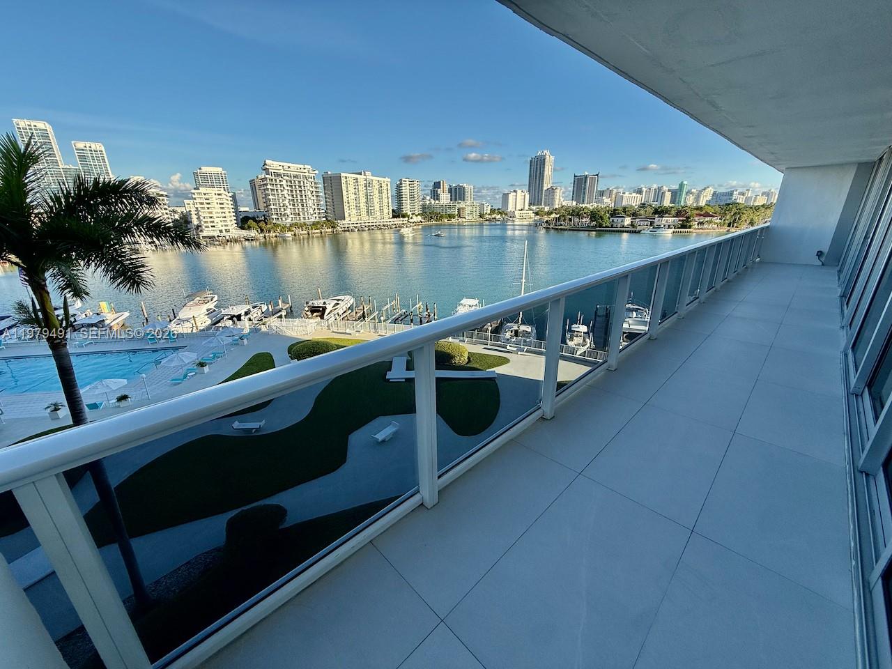 900 Bay Dr #524, Miami Beach FL 33141
