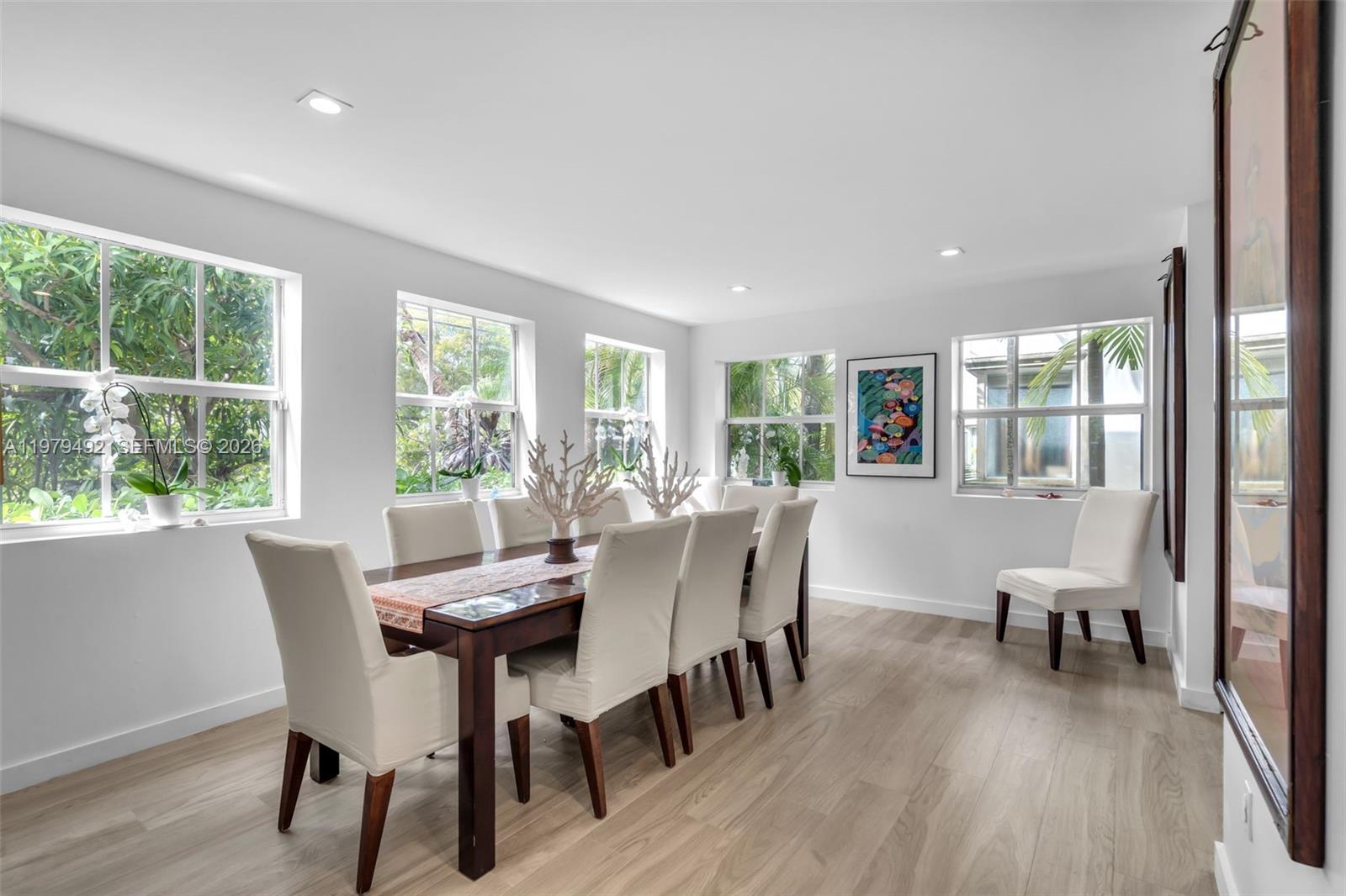 707 W 54th St, Miami Beach FL 33140