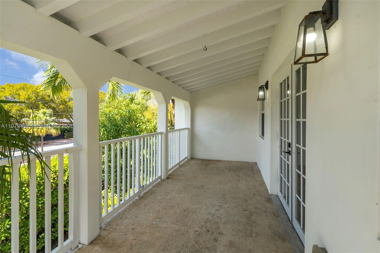 707 W 54th St, Miami Beach FL 33140