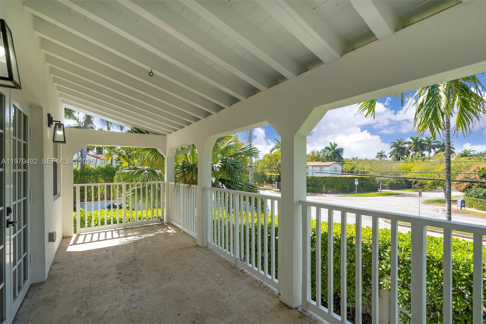 707 W 54th St, Miami Beach FL 33140