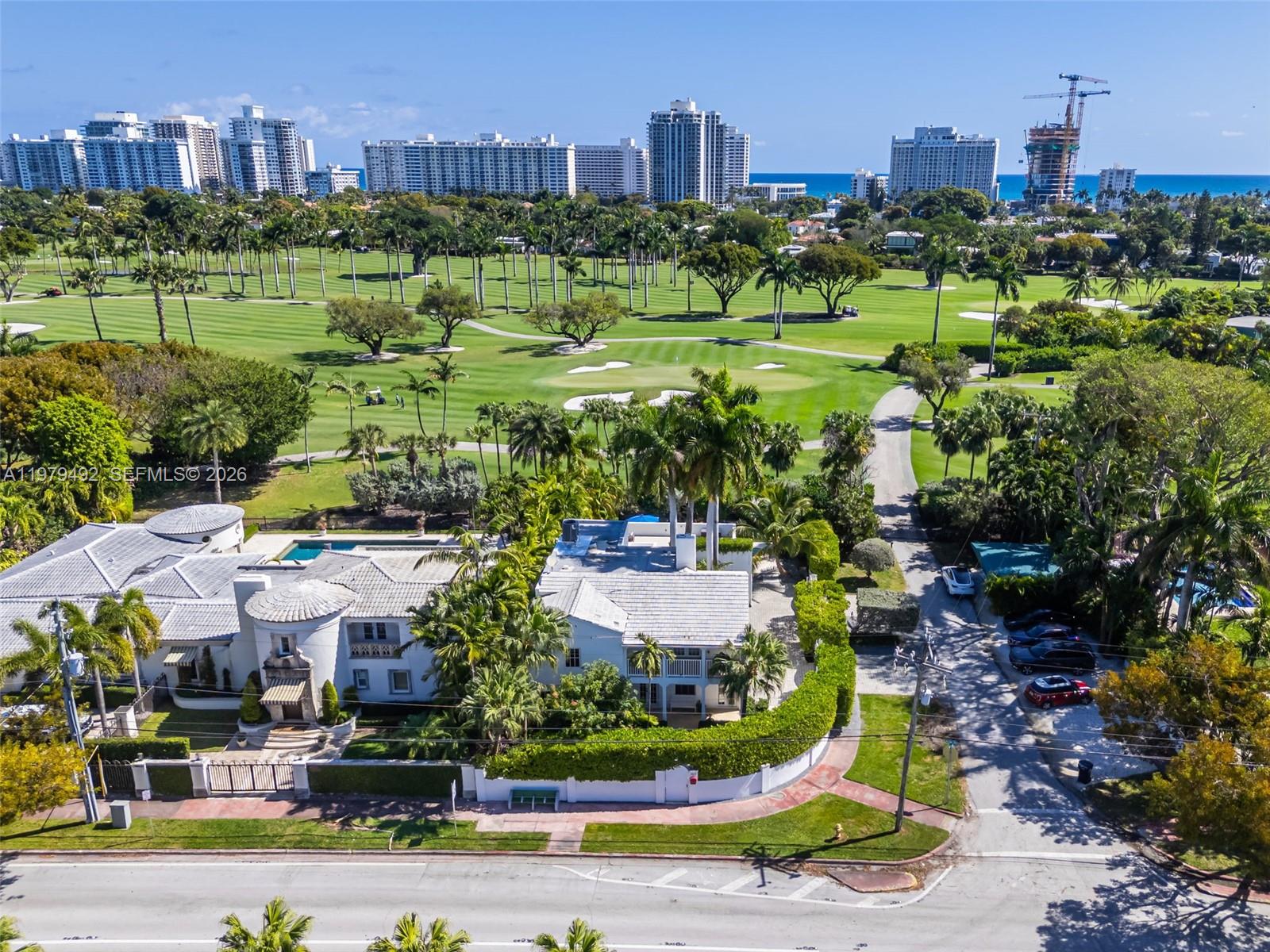 707 W 54th St, Miami Beach FL 33140