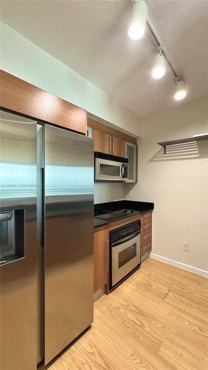 325 S Biscayne Blvd #2724, Miami FL 33131