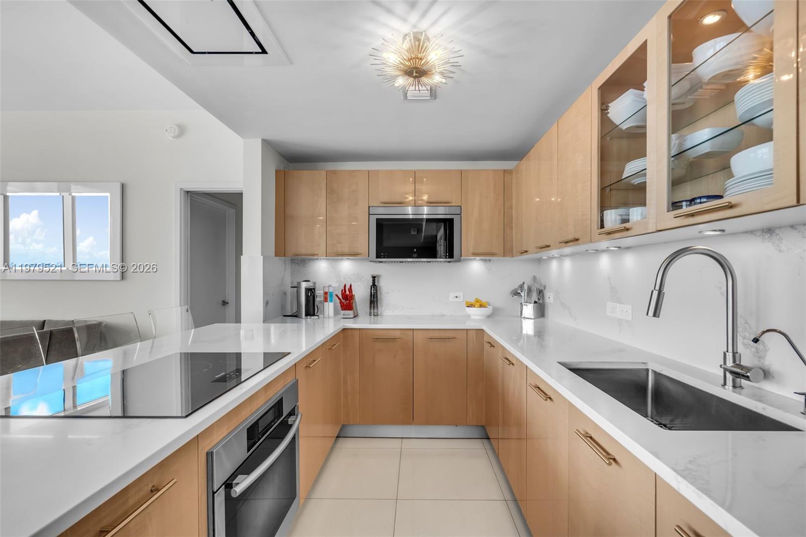6899 Collins Ave #2403, Miami Beach FL 33141