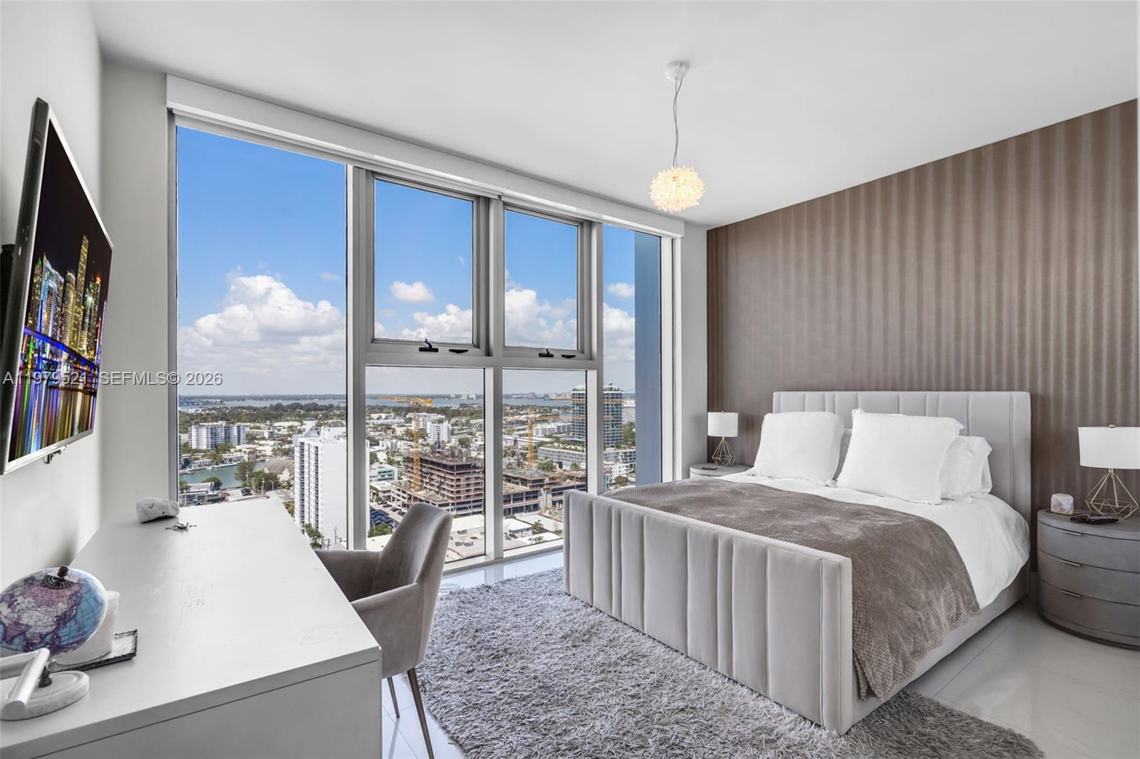 6899 Collins Ave #2403, Miami Beach FL 33141