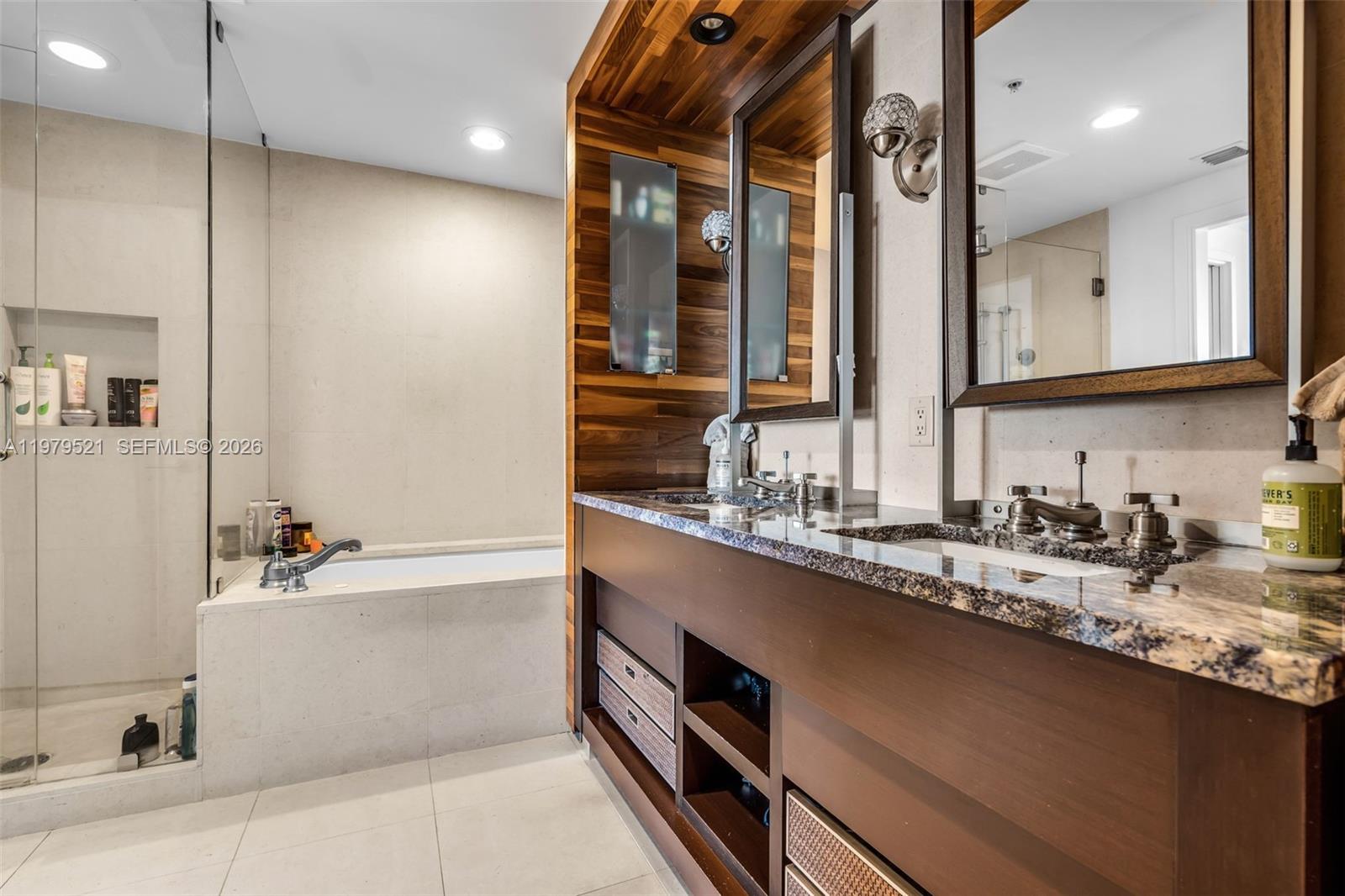 6899 Collins Ave #2403, Miami Beach FL 33141