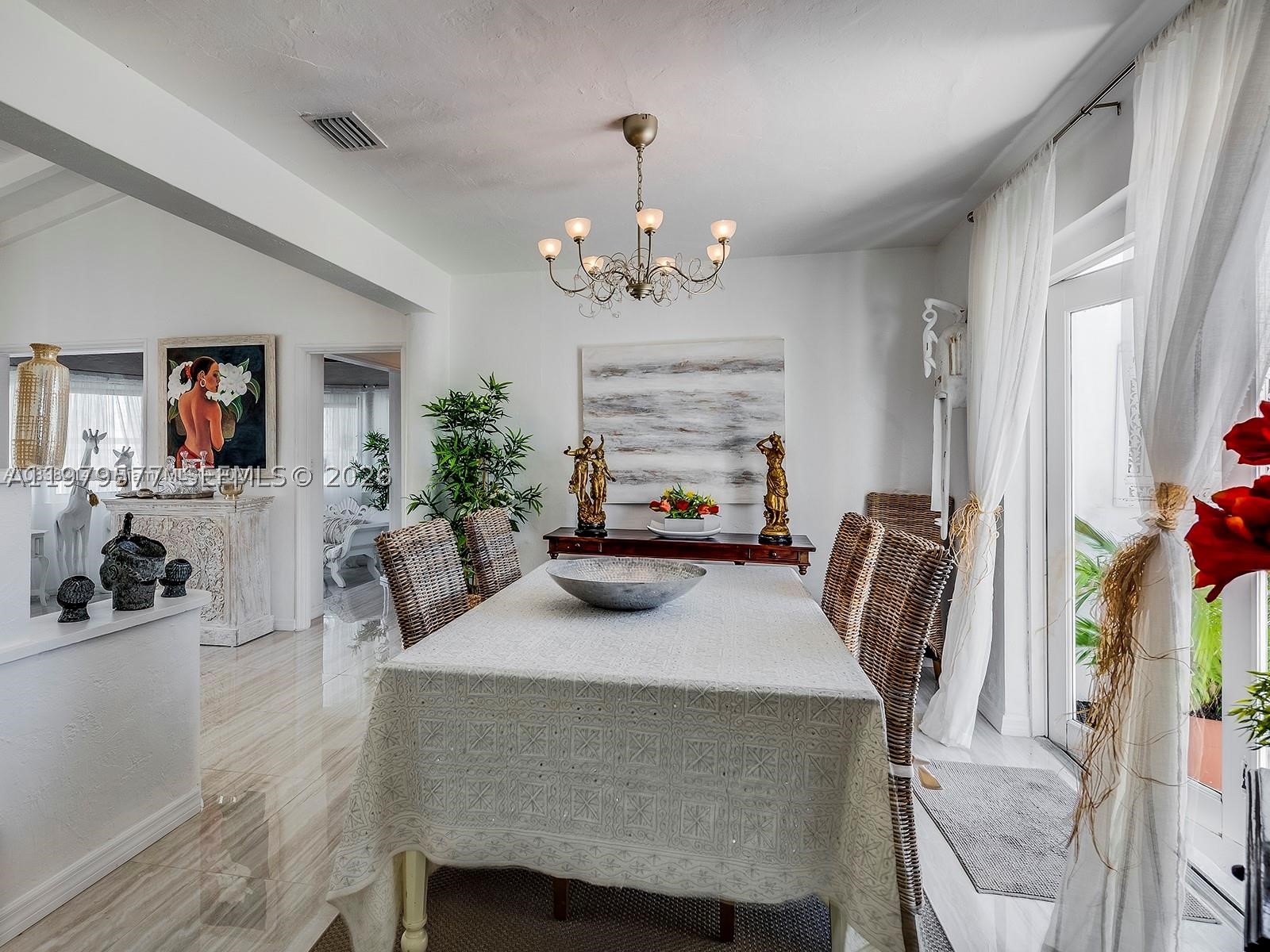 6910 Rue Notre Dame #0, Miami Beach FL 33141