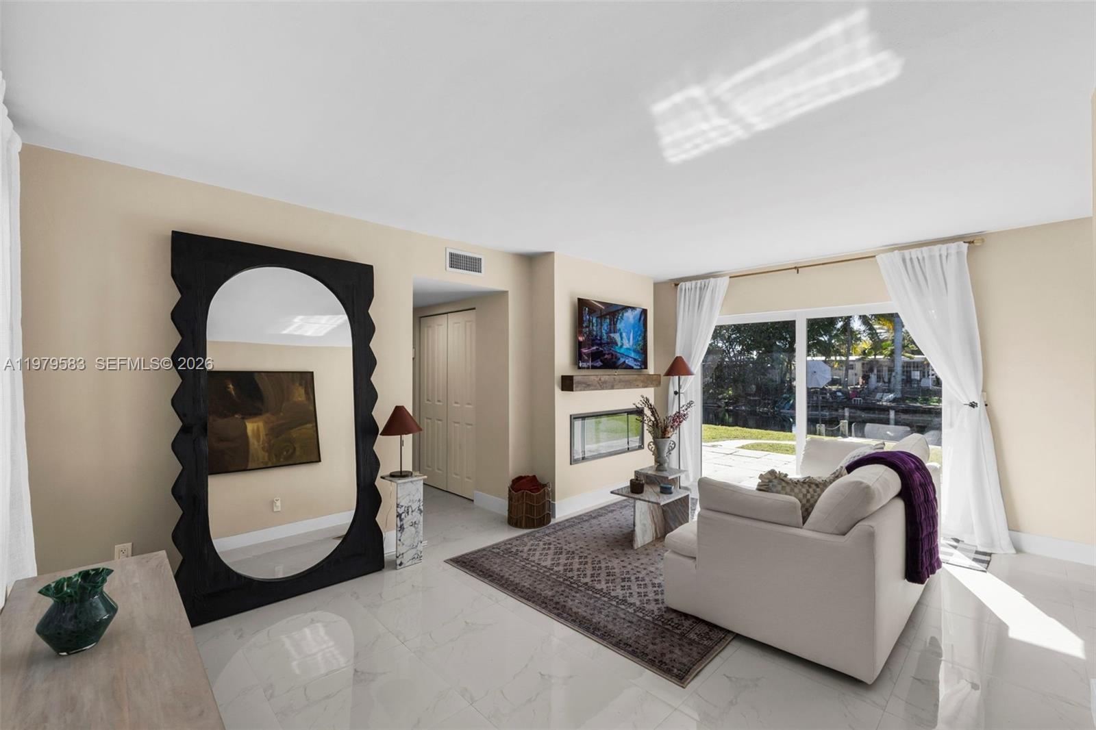 10750 SW 43rd Ln, Miami FL 33165