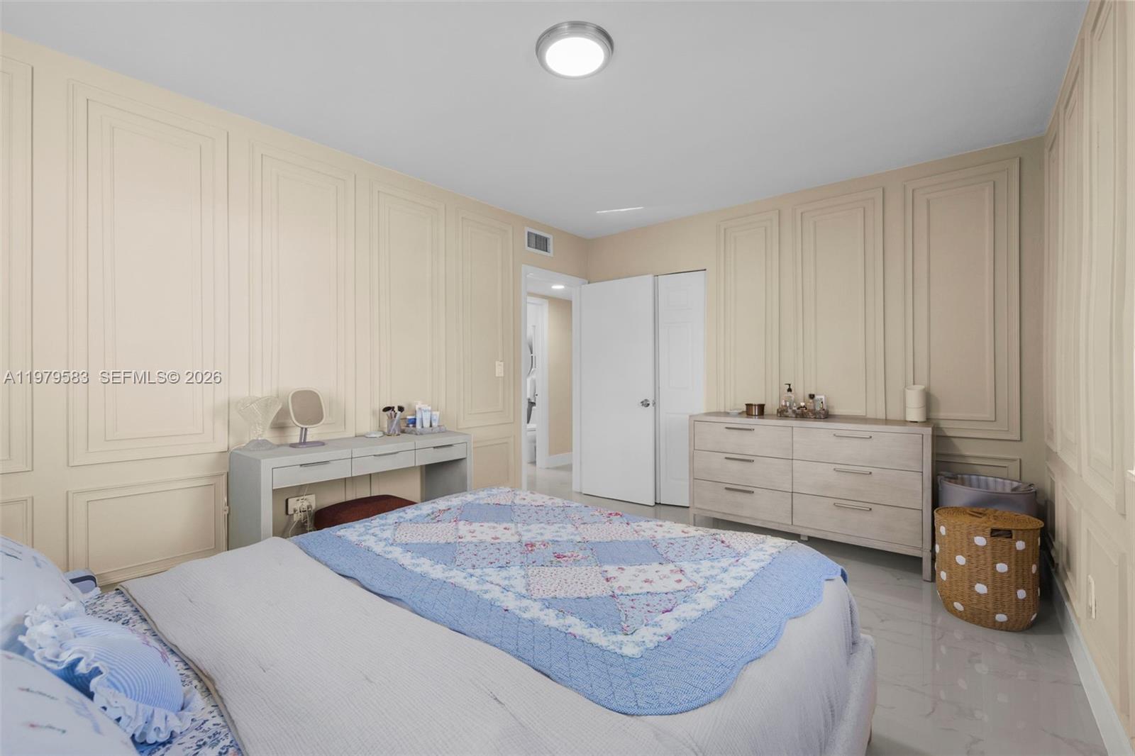 10750 SW 43rd Ln, Miami FL 33165
