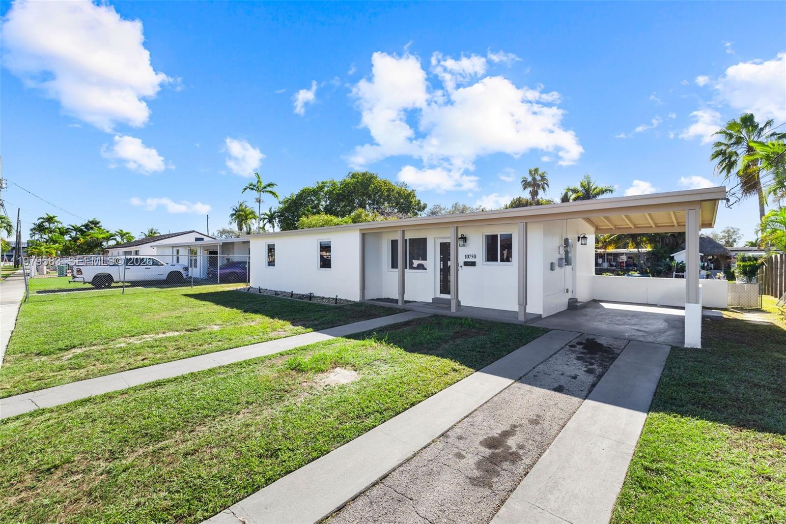 10750 SW 43rd Ln, Miami FL 33165