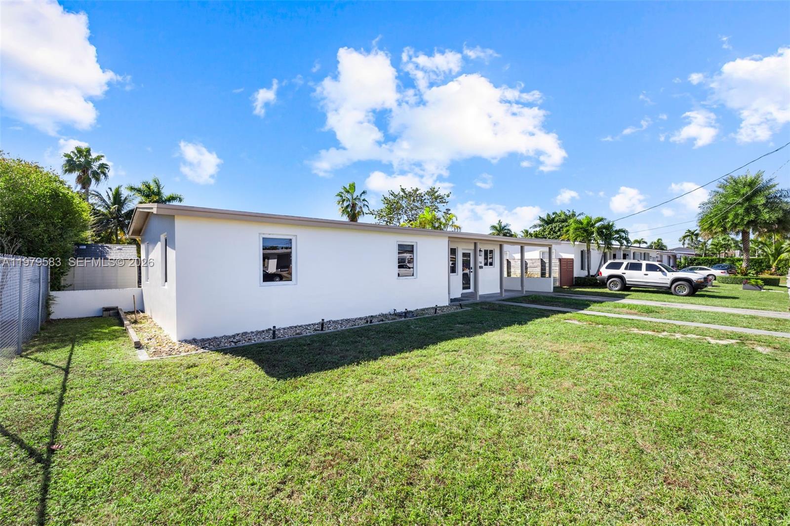 10750 SW 43rd Ln, Miami FL 33165