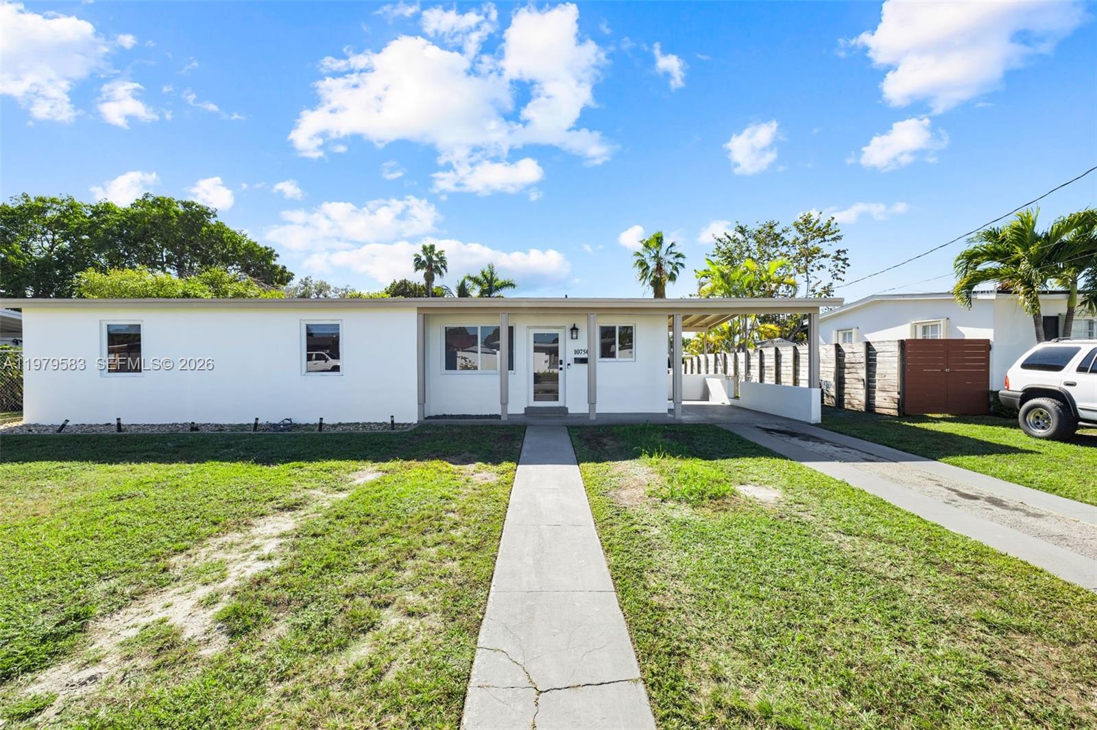 10750 SW 43rd Ln, Miami FL 33165