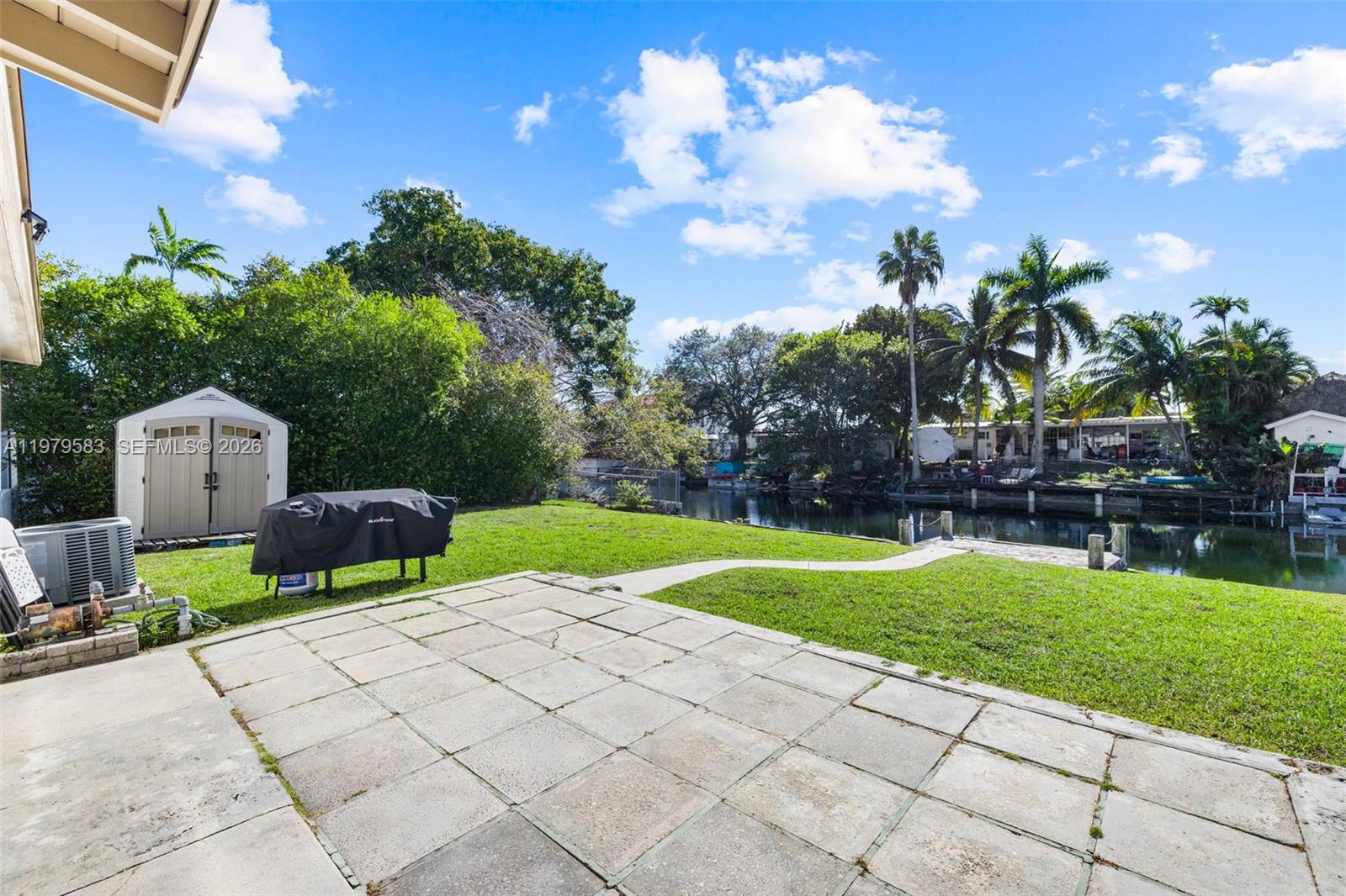 10750 SW 43rd Ln, Miami FL 33165