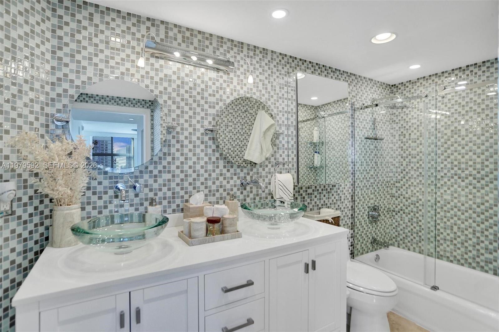 1250 S Miami Ave #2702, Miami FL 33130