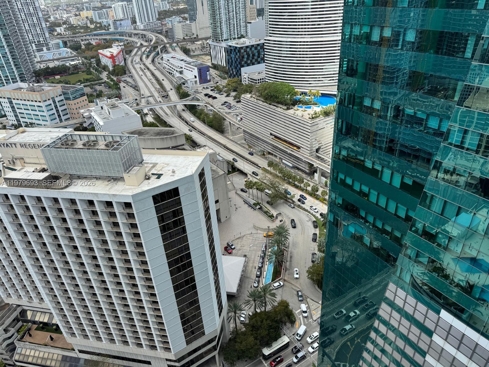 200 Biscayne Boulevard Way #3711, Miami FL 33131