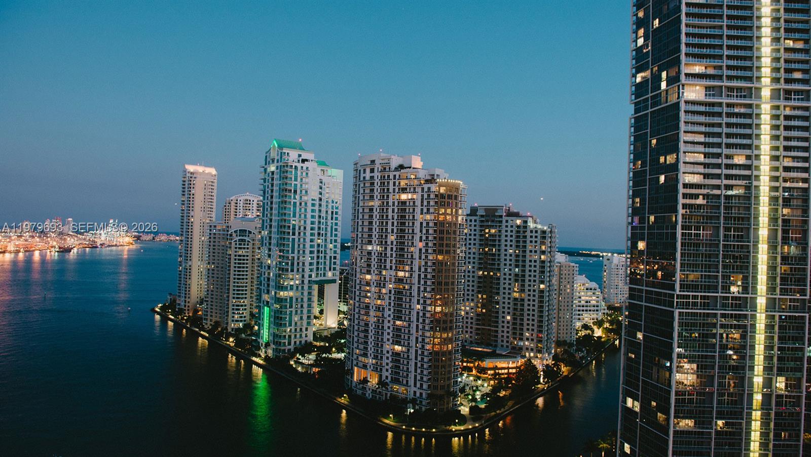 200 Biscayne Boulevard Way #3711, Miami FL 33131