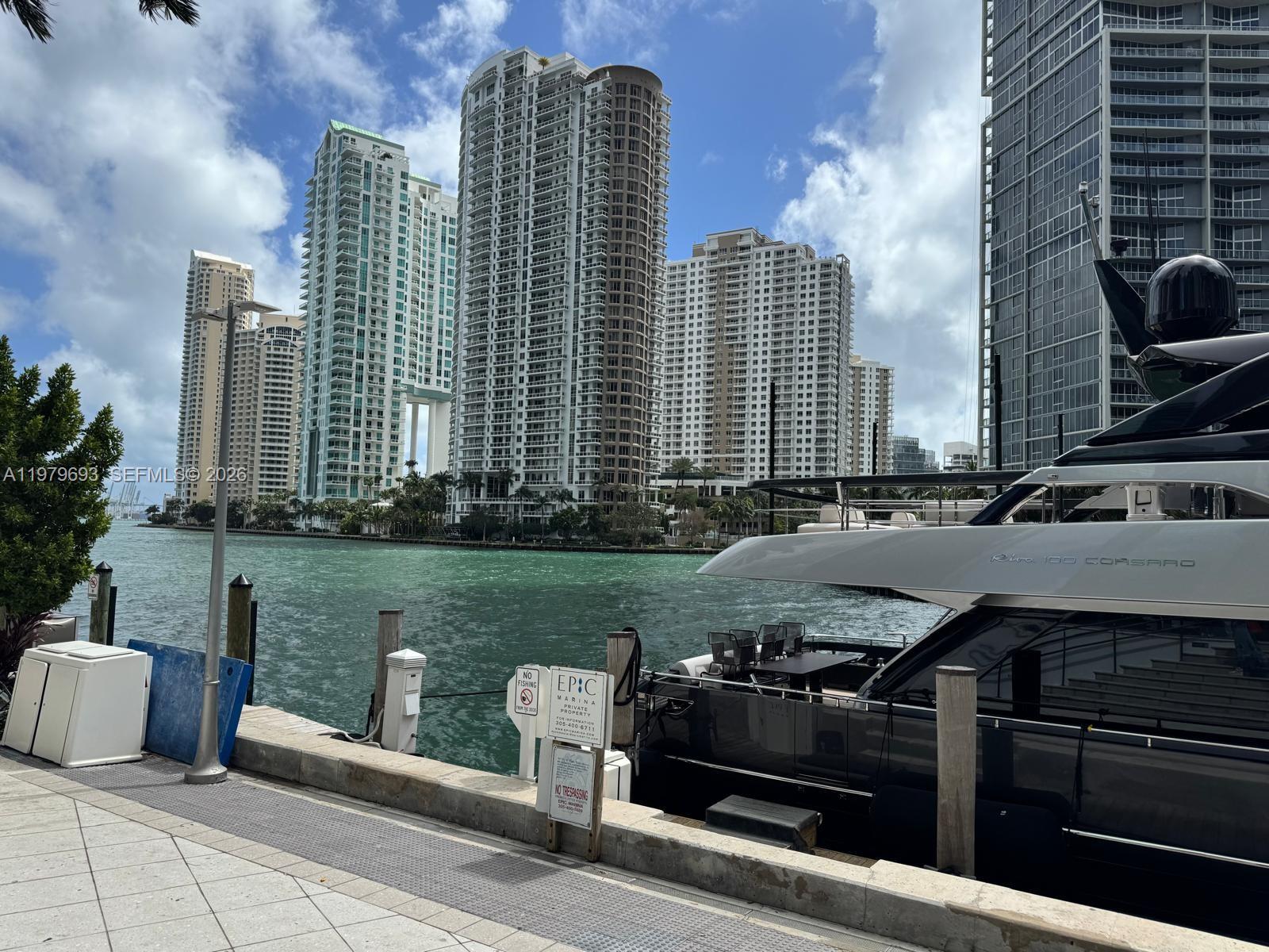 200 Biscayne Boulevard Way #3711, Miami FL 33131