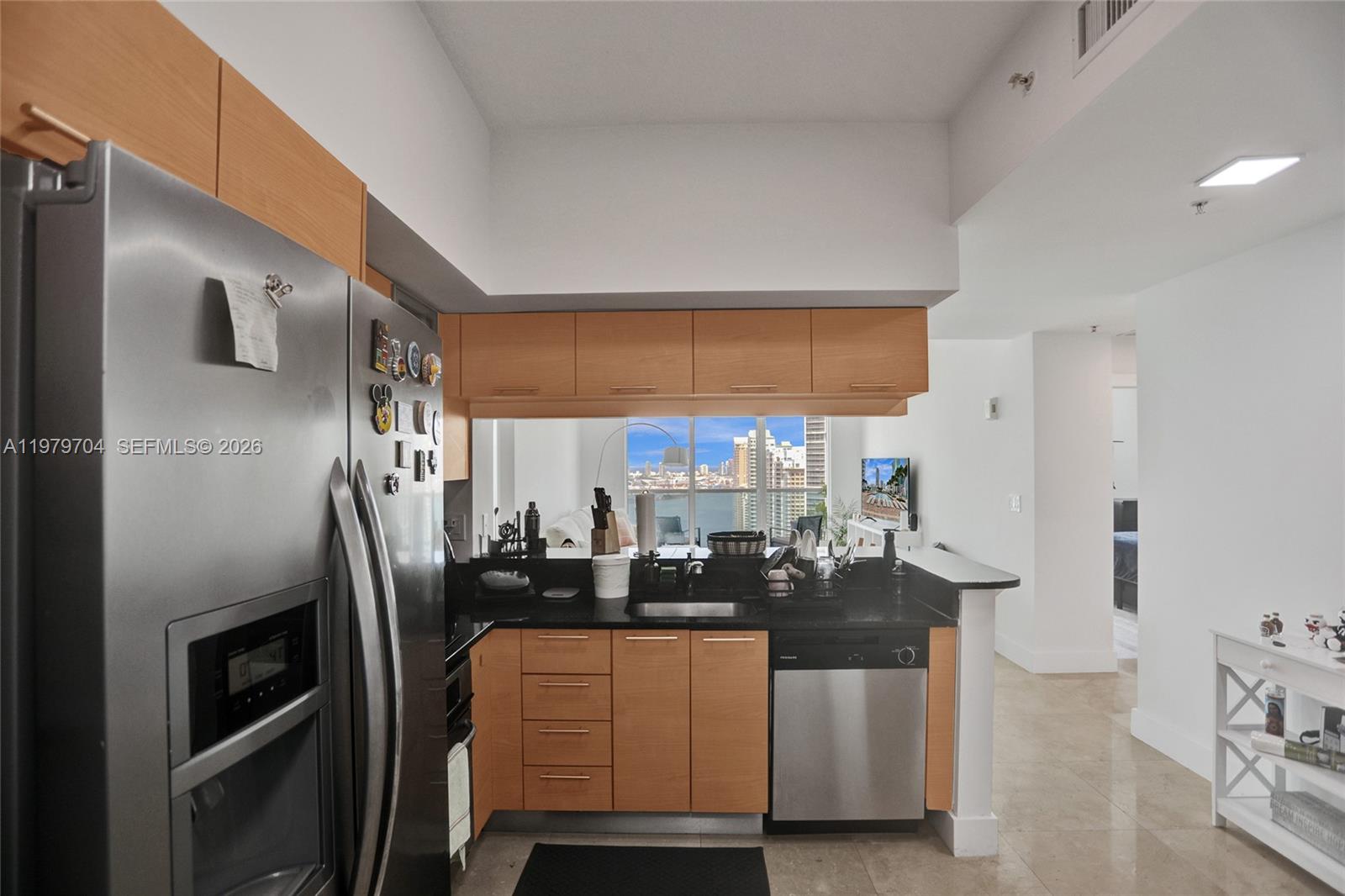 31 SE 5th St #4112, Miami FL 33131