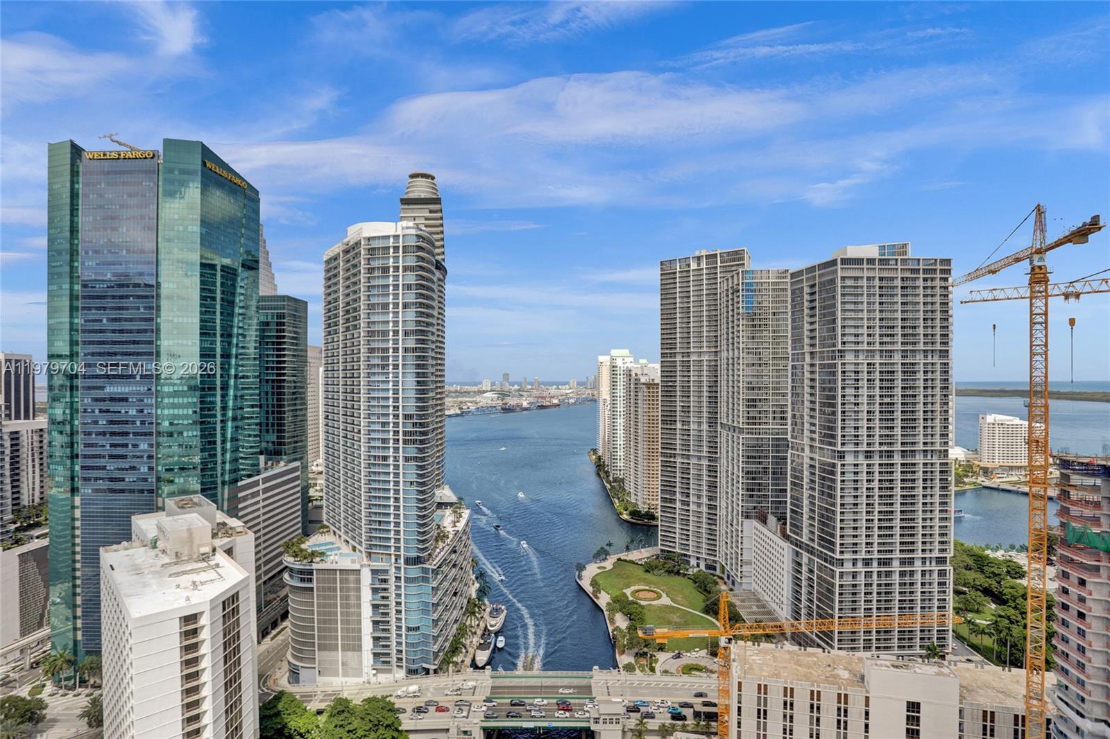31 SE 5th St #4112, Miami FL 33131