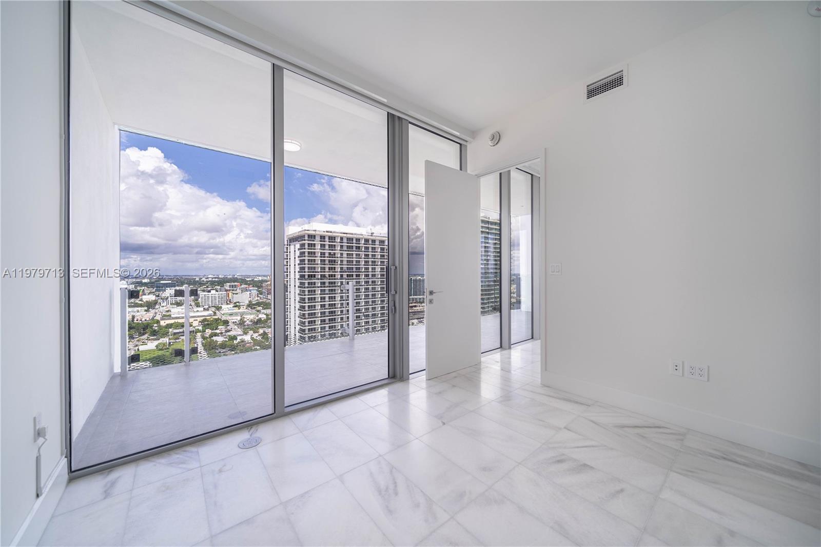 700 NE 26TH TER #3006, Miami FL 33137