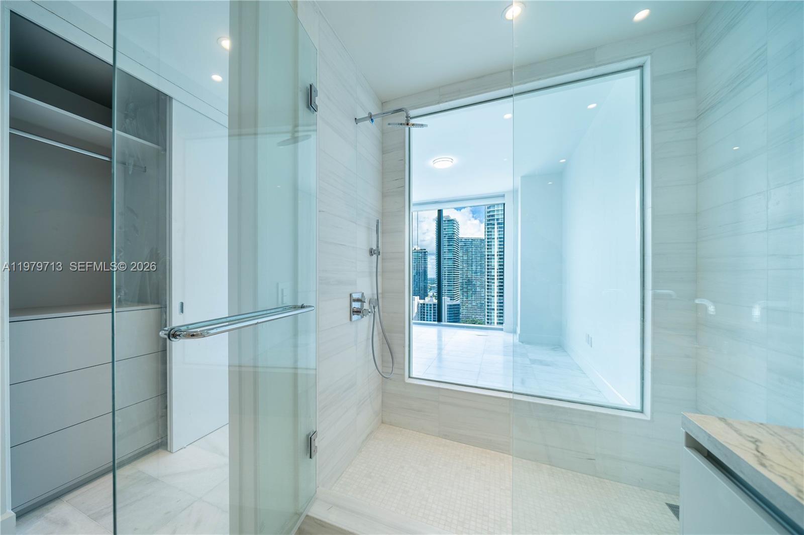 700 NE 26TH TER #3006, Miami FL 33137