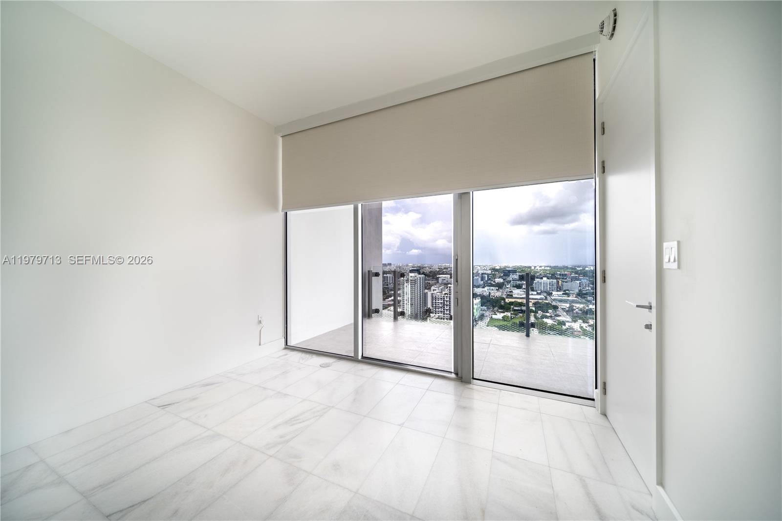700 NE 26TH TER #3006, Miami FL 33137