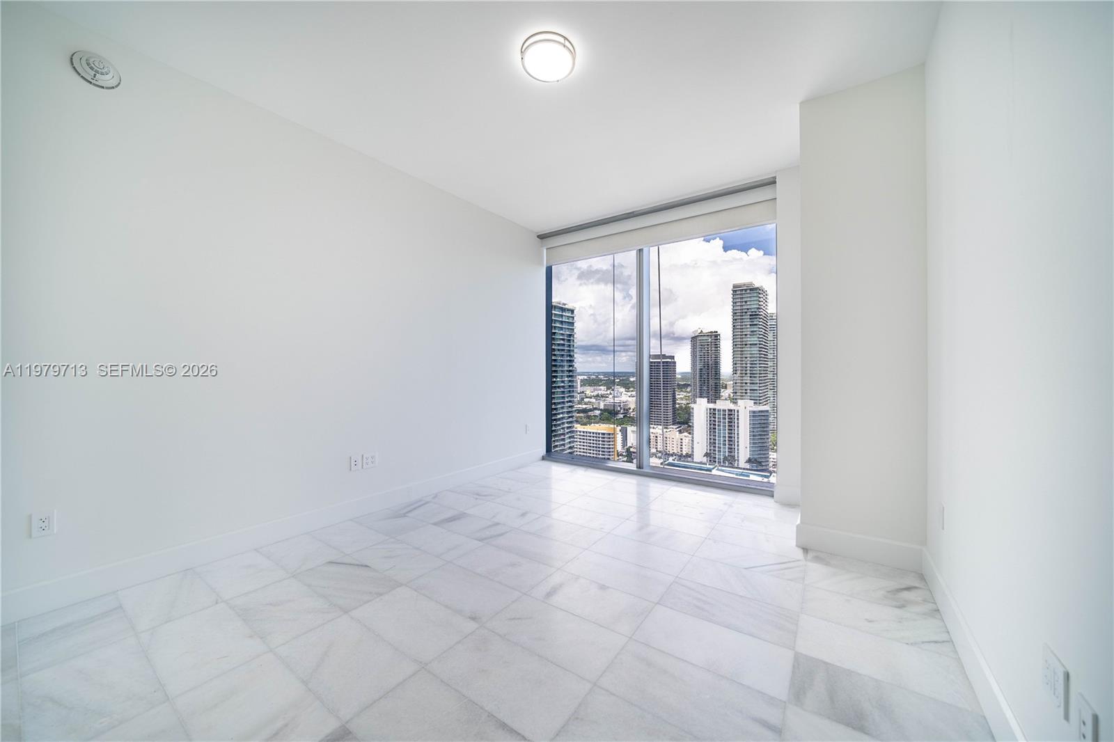 700 NE 26TH TER #3006, Miami FL 33137
