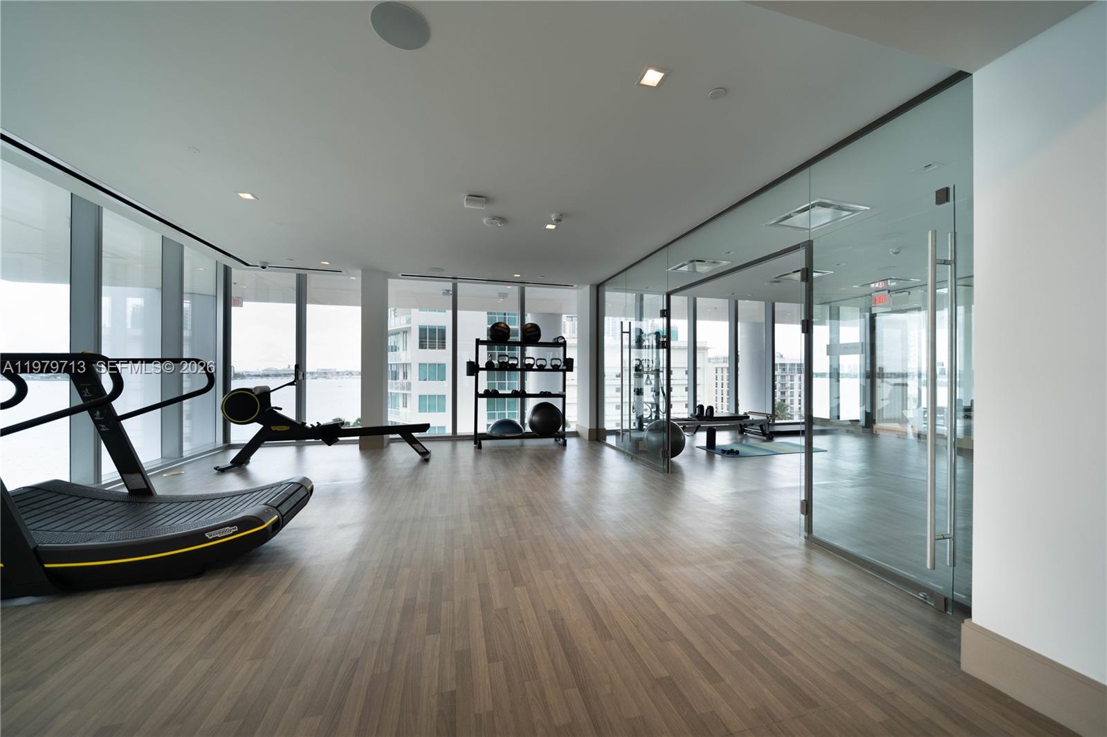 700 NE 26TH TER #3006, Miami FL 33137