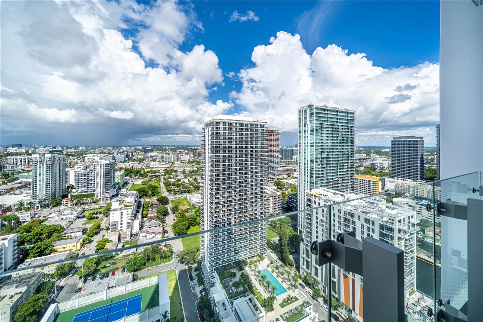 700 NE 26TH TER #3006, Miami FL 33137