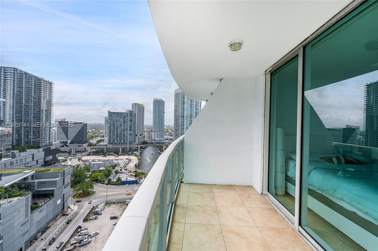 41 SE 5th St #1508, Miami FL 33131