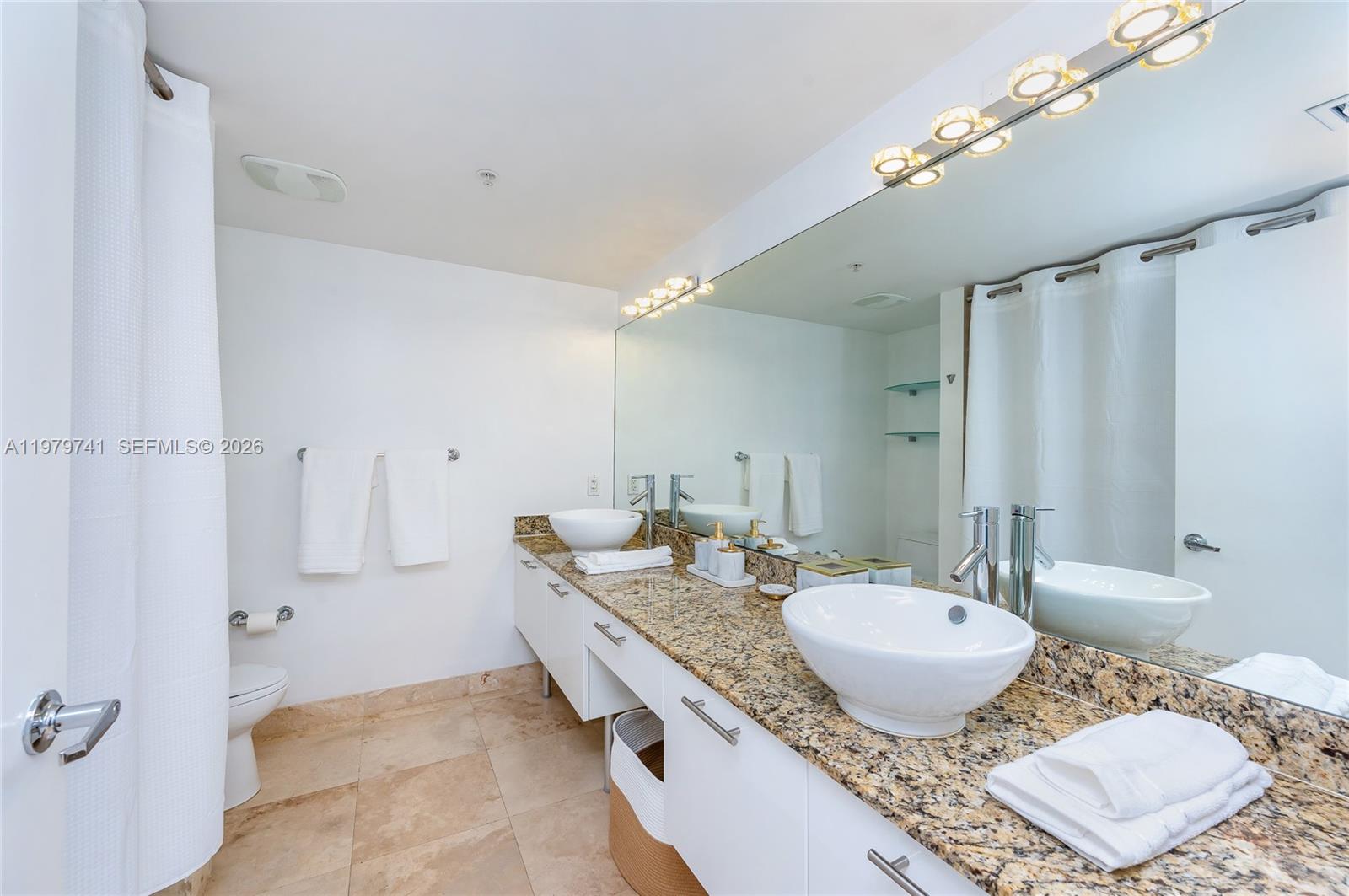 41 SE 5th St #1508, Miami FL 33131