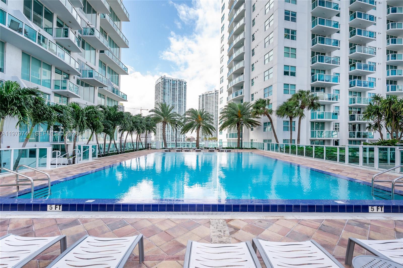 41 SE 5th St #1508, Miami FL 33131