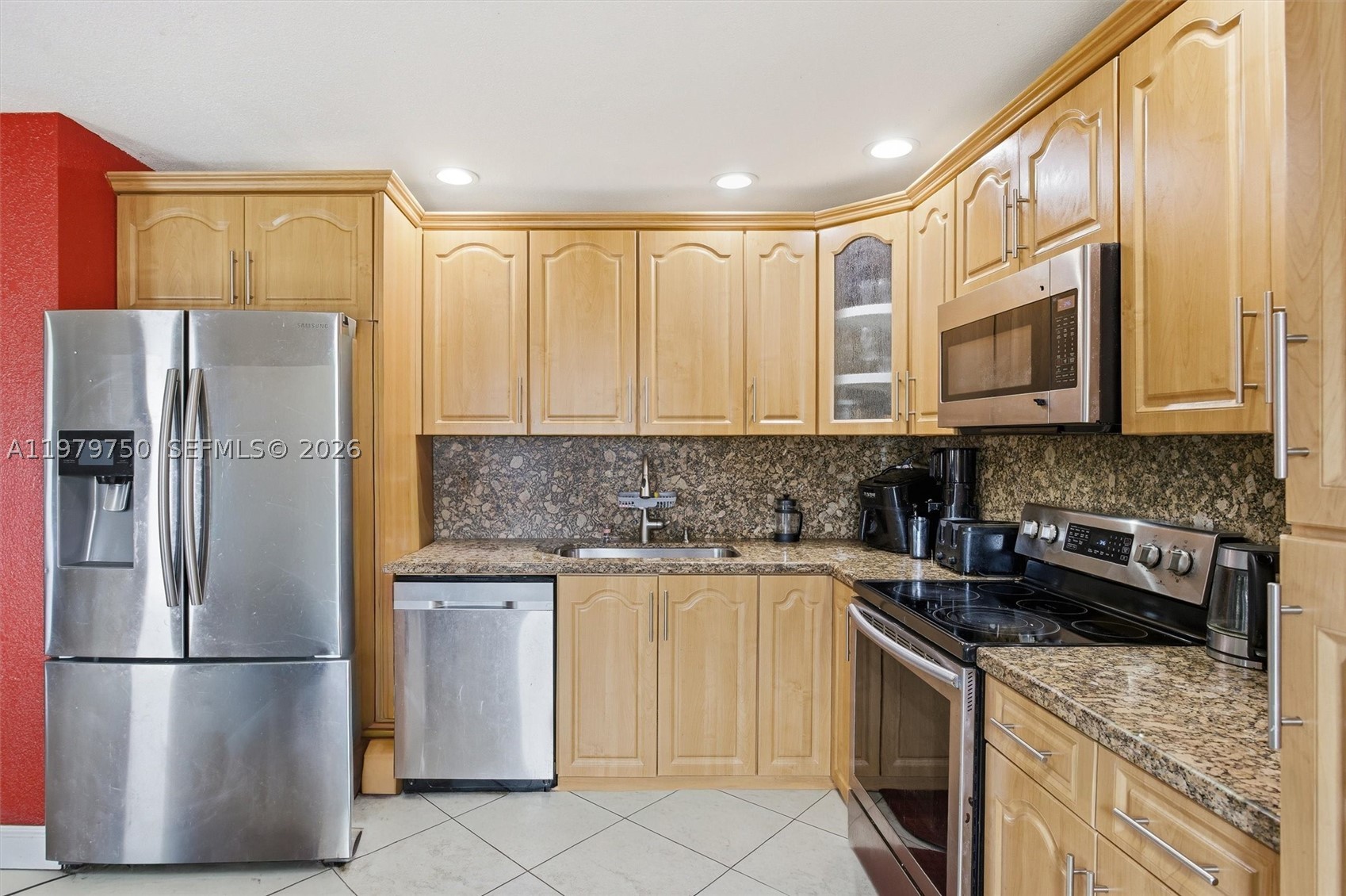 720 SW 81 Ter, North Lauderdale FL 33068