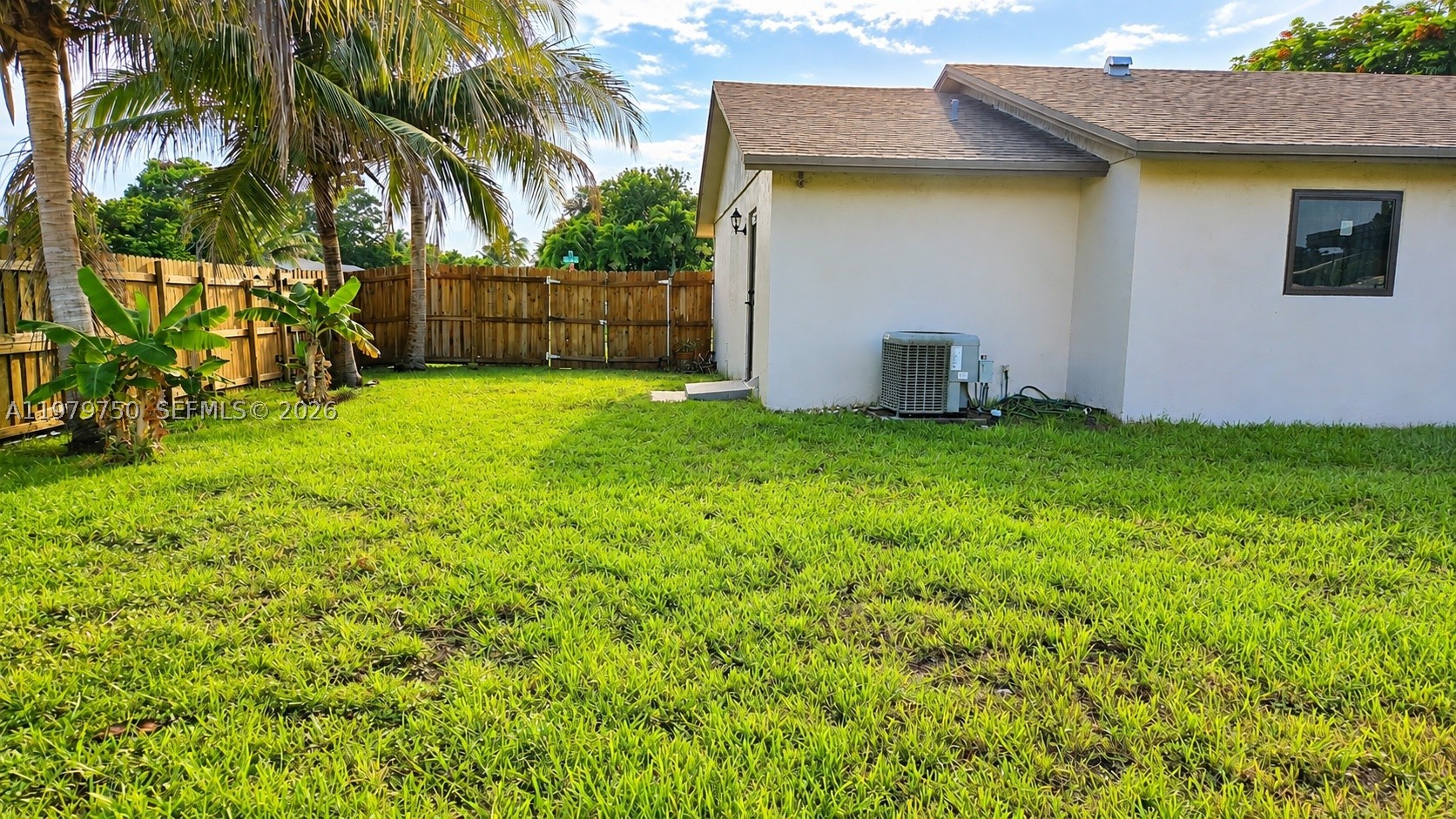 720 SW 81 Ter, North Lauderdale FL 33068