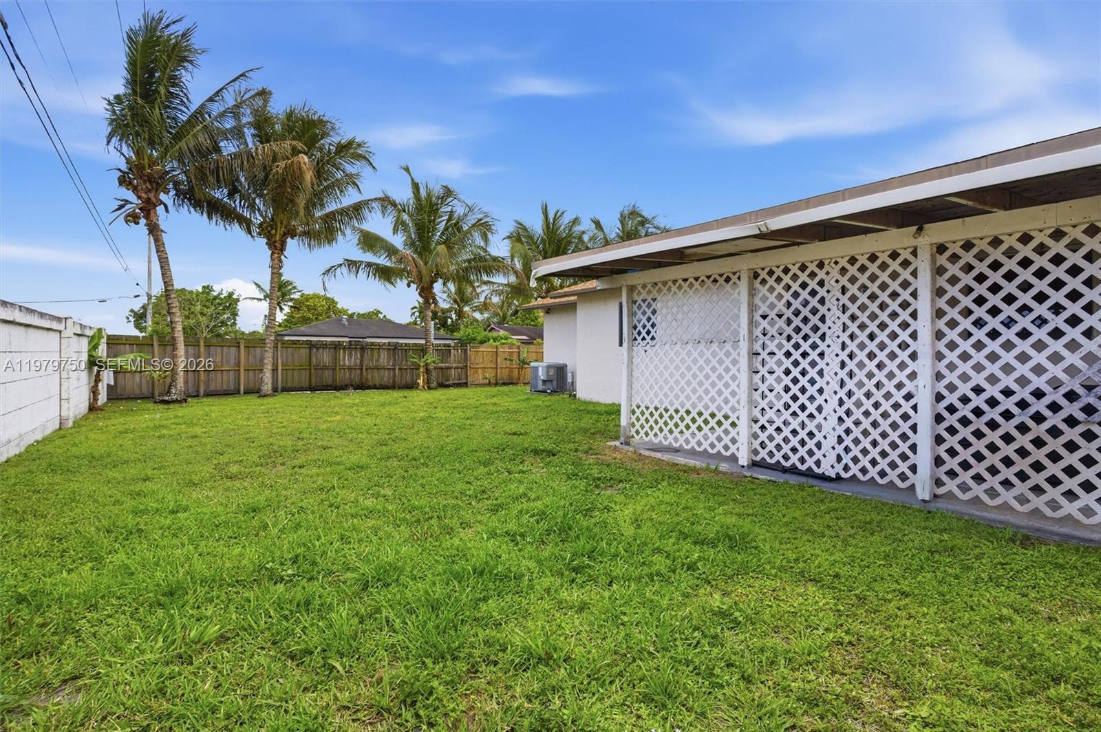 720 SW 81 Ter, North Lauderdale FL 33068