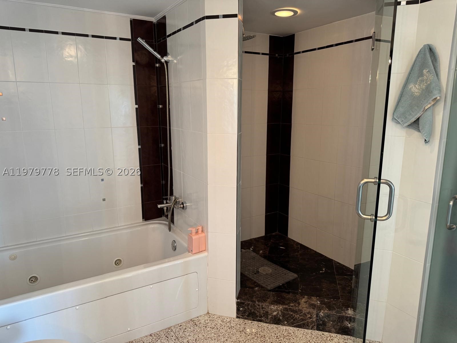 16699 Collins Ave #2710, Sunny Isles Beach FL 33160