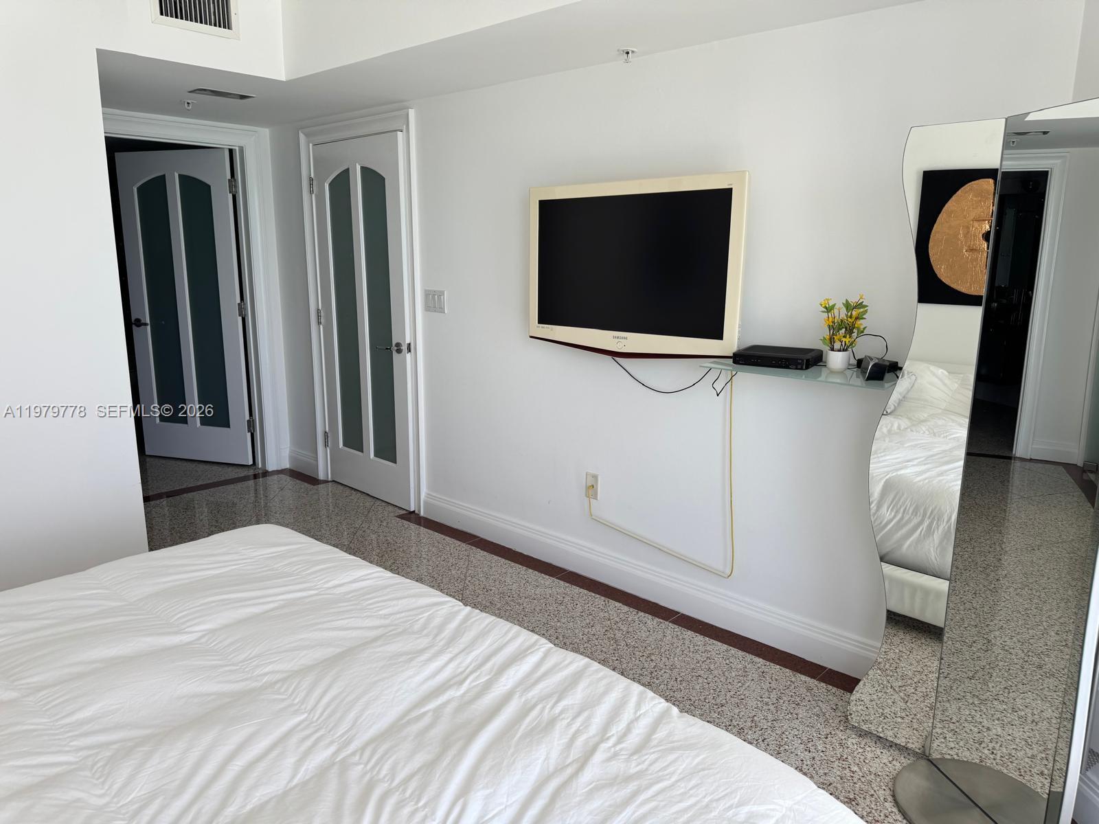 16699 Collins Ave #2710, Sunny Isles Beach FL 33160
